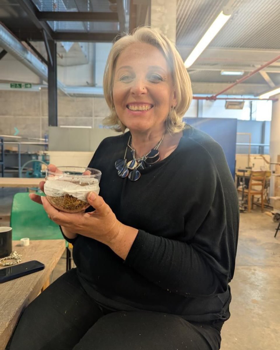 Mycelium moulding at uni today with @threadsintheground
A really interesting workshop, and I’m proudly holding my mycelium bowl.
Thanks to Penny for organising and @mel.graham.art for taking the photo.
I will keep you all updated on the my