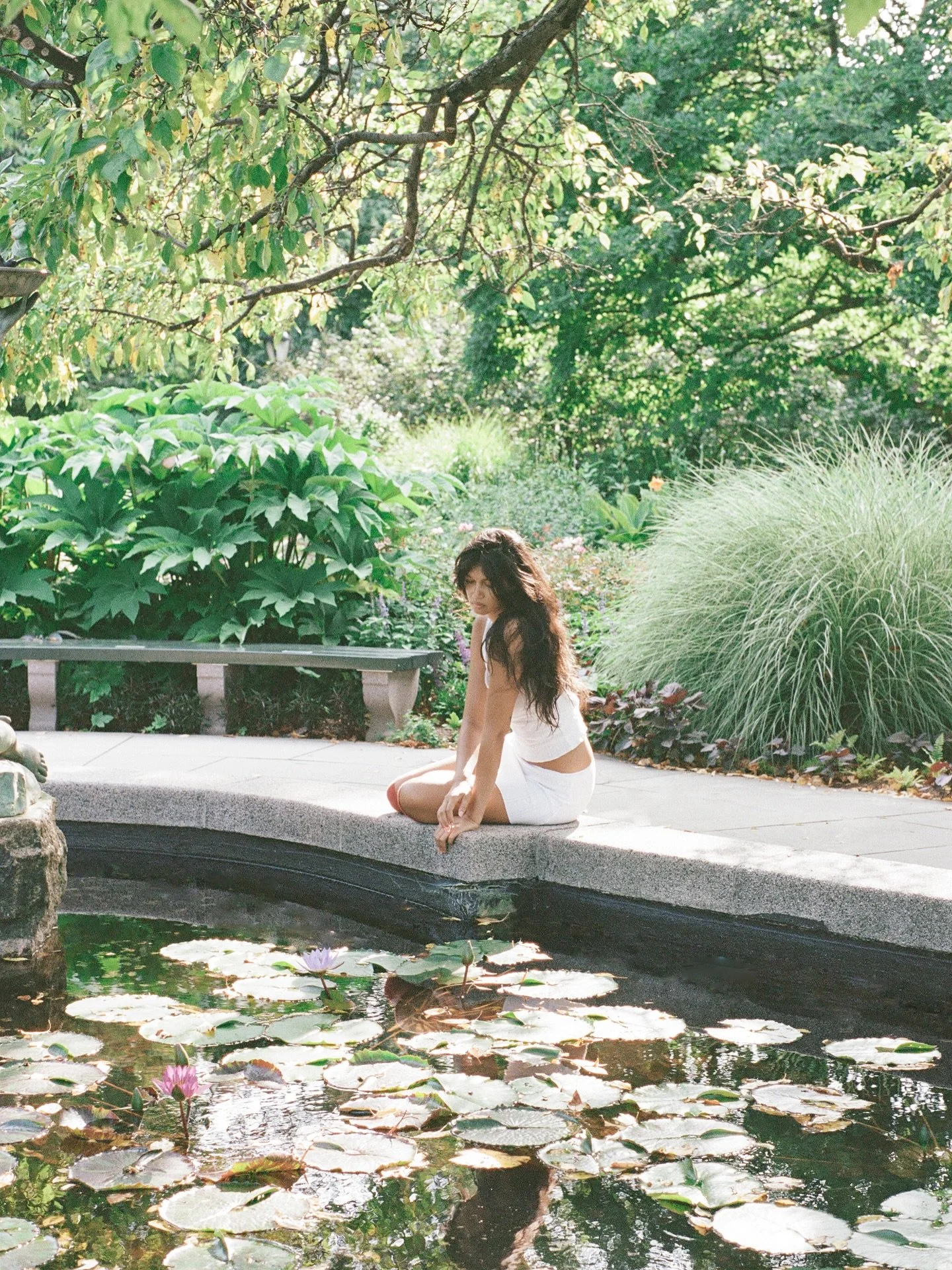 a beautiful day at the conservatory with angel @anitaxjane 🌿 styling @cierra.howard 💫
