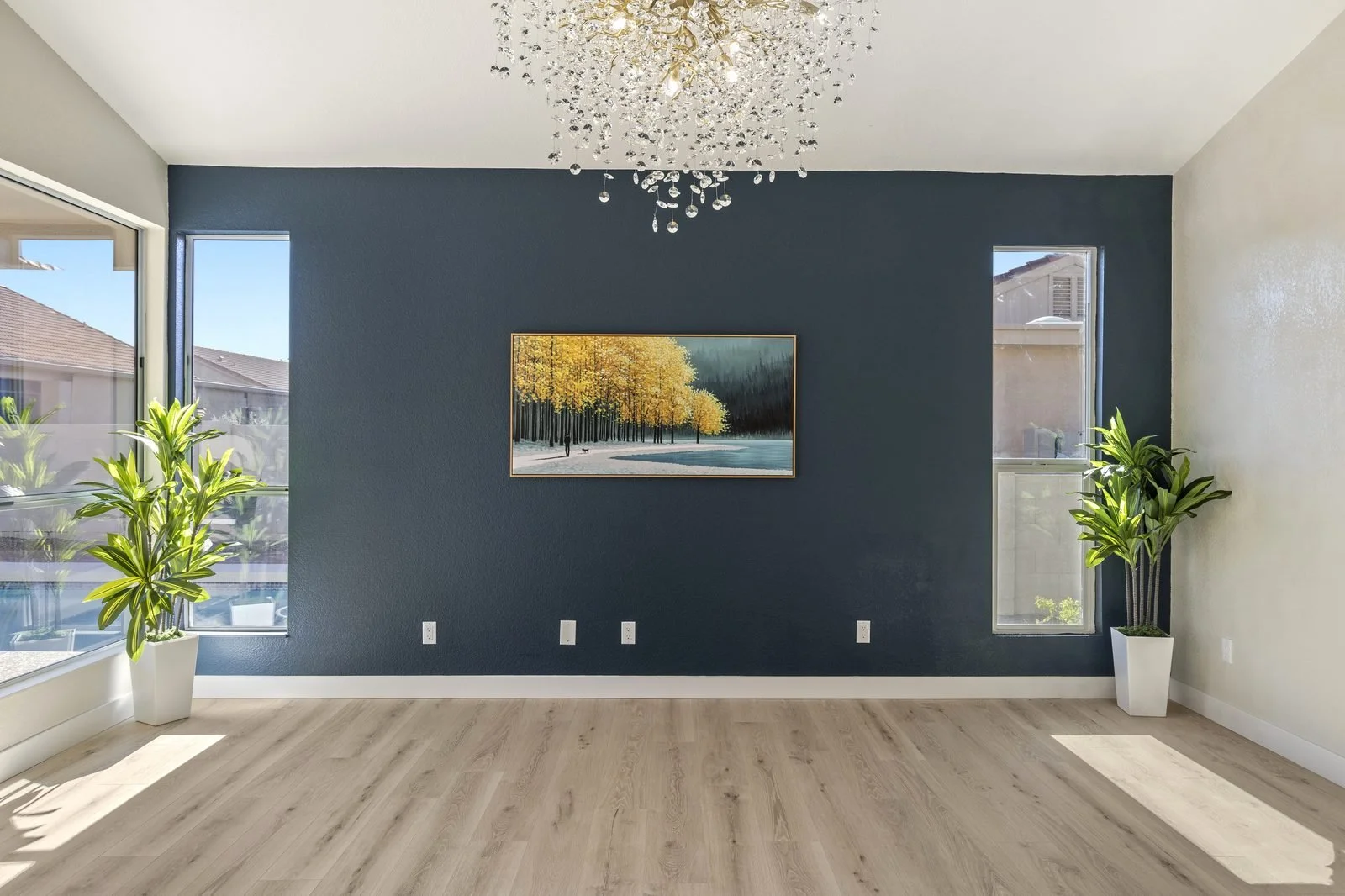 vacant-room-glendale.jpg