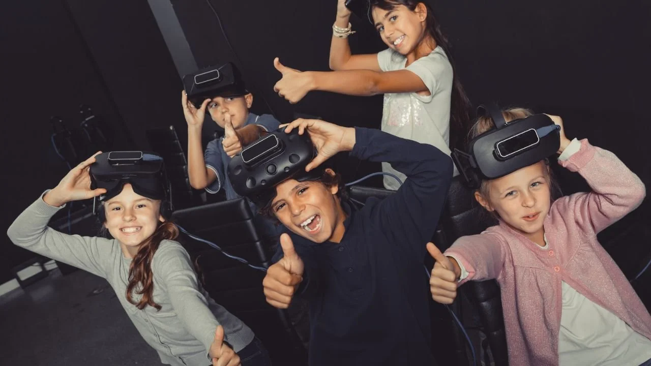 Things to Do in Sacramento With Kids (VR at HEROES VR Adventures)