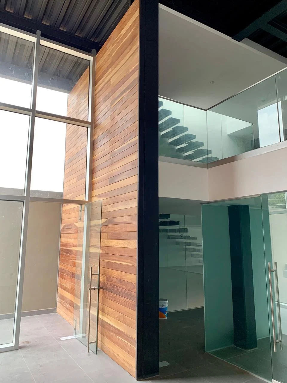 WhatsApp Image 2025-05-16 at 17.03.30 (11).jpeg