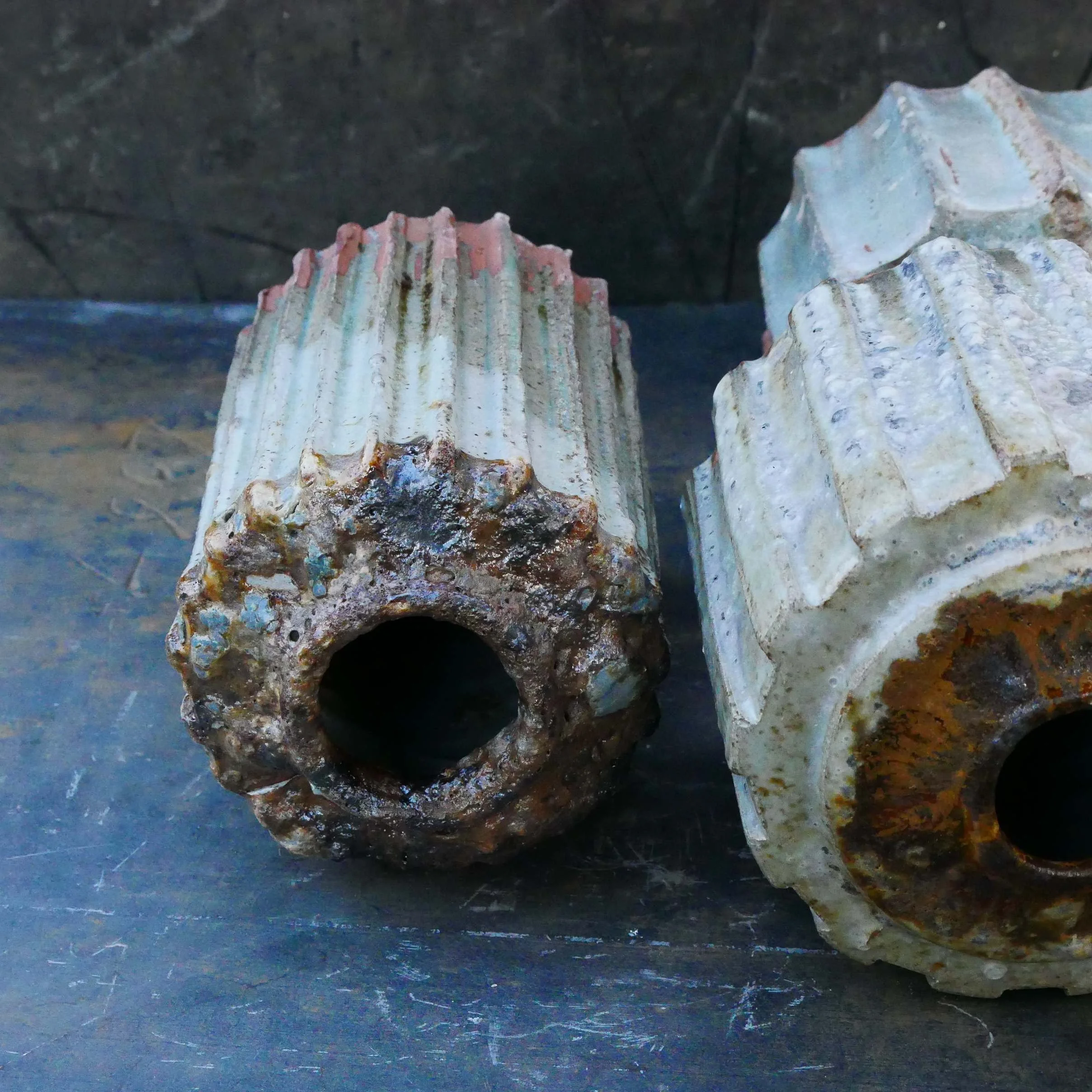 ribbed vases crafted by Andy van Vliet