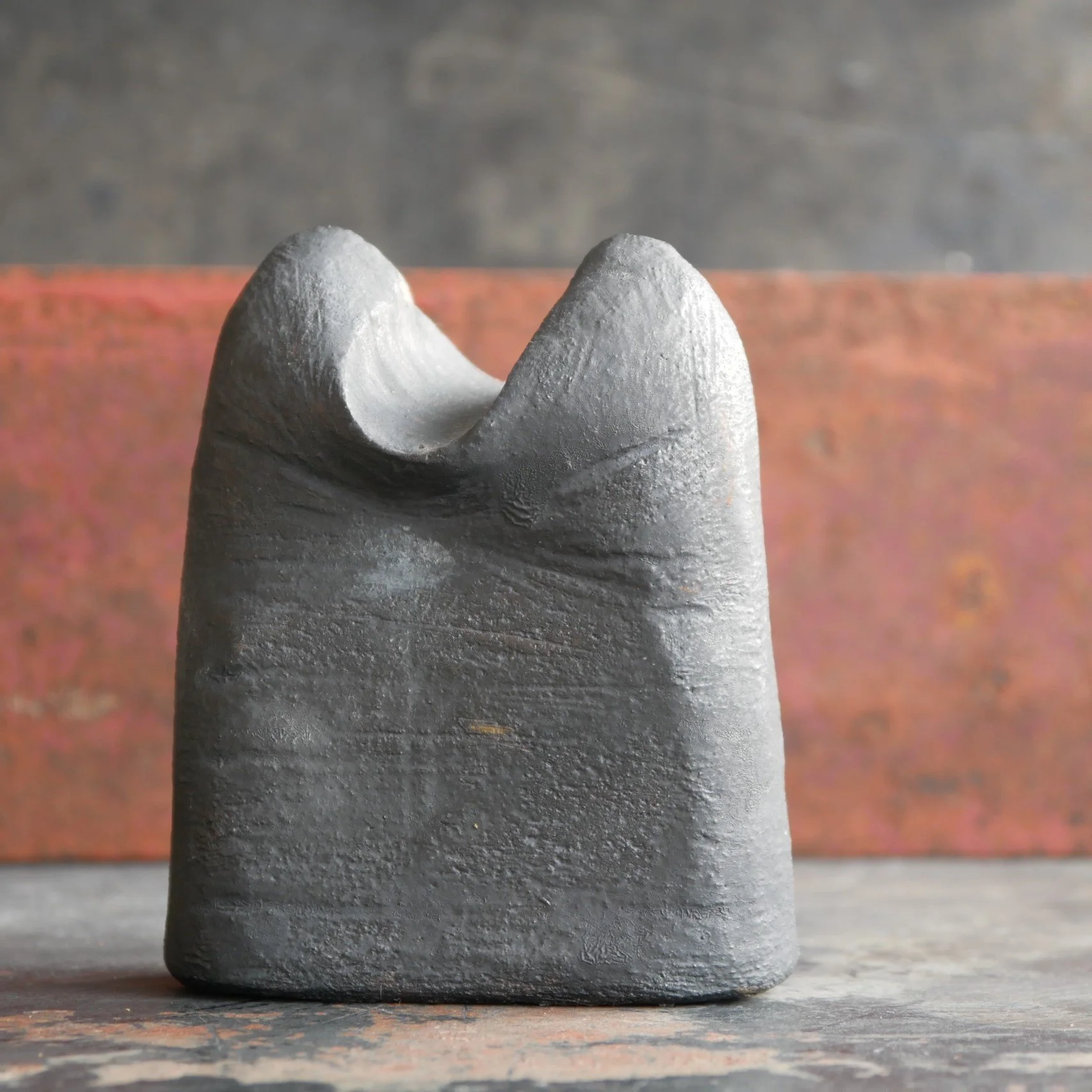 squashed finger sculptural object by Andy van Vliet