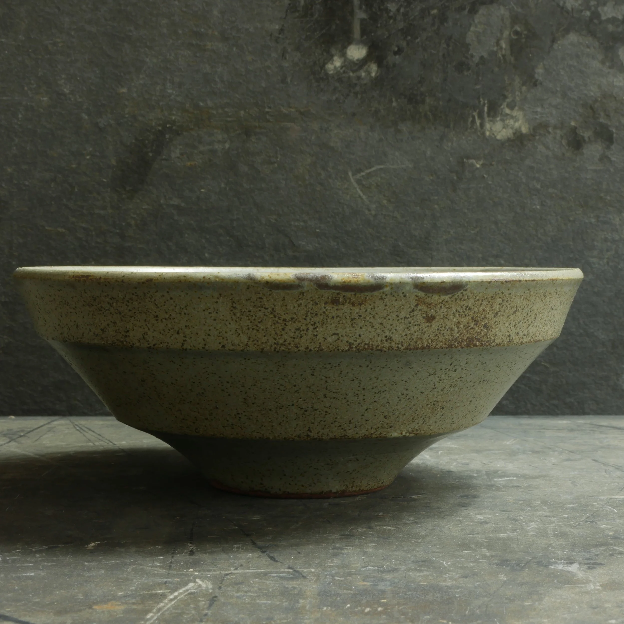 inflection curve bowl crafted by Andy van Vliet