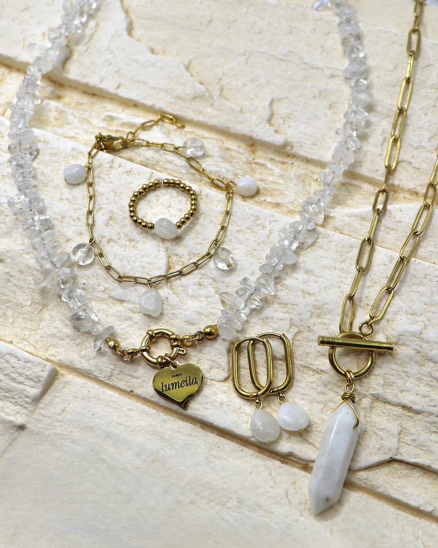 10 Unikate &ndash; Deine Energie, Dein Schmuckst&uuml;ck! ✨

Ein exklusiver R&uuml;ckblick auf ein paar Sonderanfertigungen der letzten Zeit!

Jedes dieser Schmuckst&uuml;cke ist in enger Zusammenarbeit entstanden und tr&auml;gt die einzigartige Inte