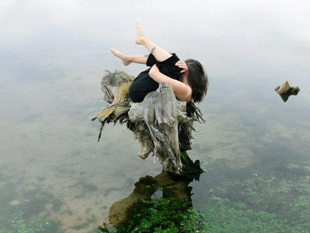 But those who love the sea, oh, we live forever
You may drown my body, oh, never the soul
Tie me up, strike me down
To my dear Syrena damned my soul be bound 
.
- Kiki rockwell
#kikirockwell 
#visualstorytelling #selfportraiture #sirensong