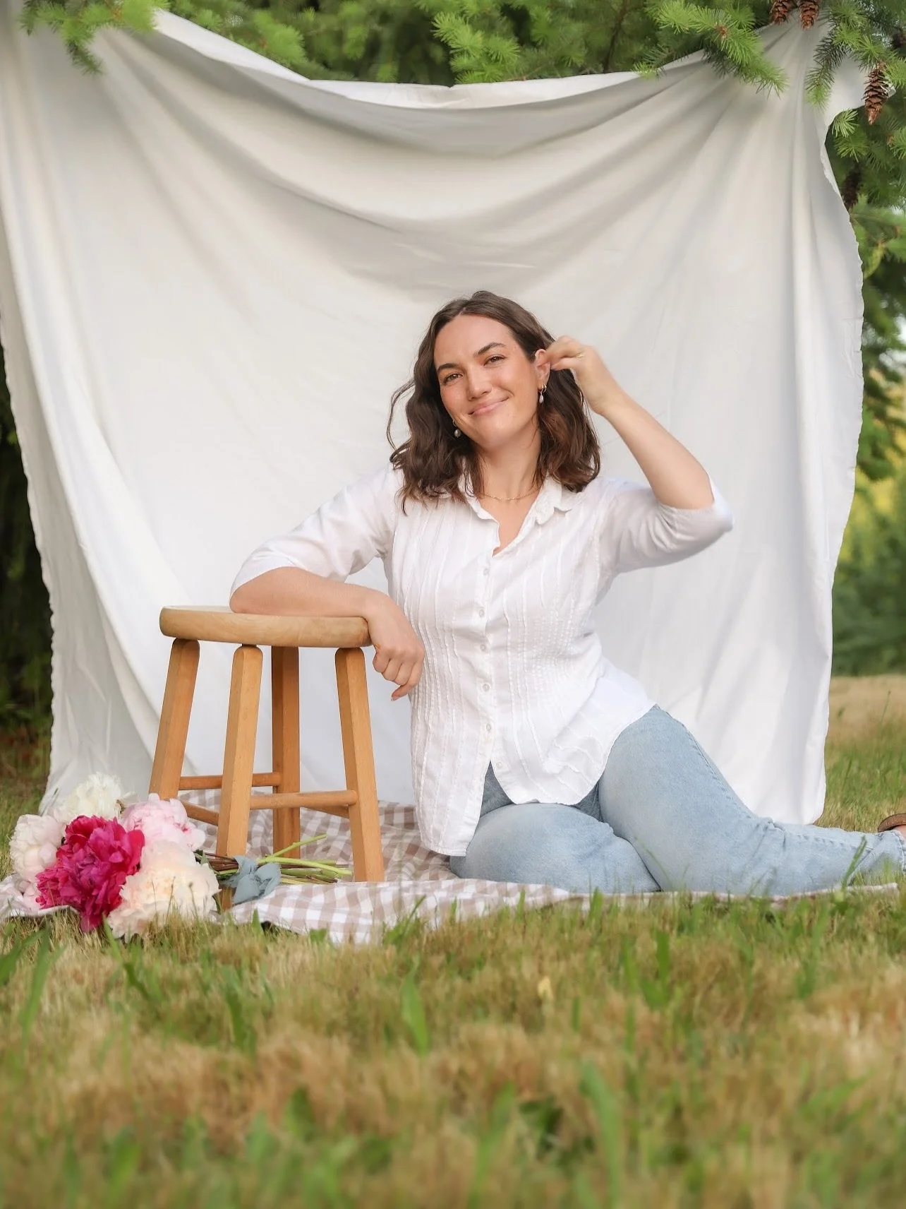 2 years in business calls for a brand shoot 👒🌾👩&zwj;💻

Over the past couple of years, I&rsquo;ve had the chance to work on some incredible projects that pushed me creatively and grew my marketing skillset. 

One of my favorite parts? Getting to c