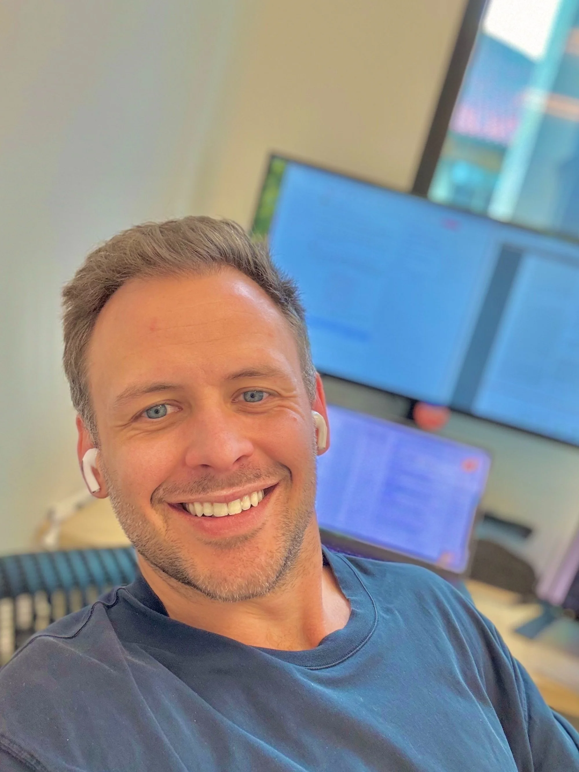 Dylan Husmann, Postdoc Fellow -
dhusmann@stanford.edu