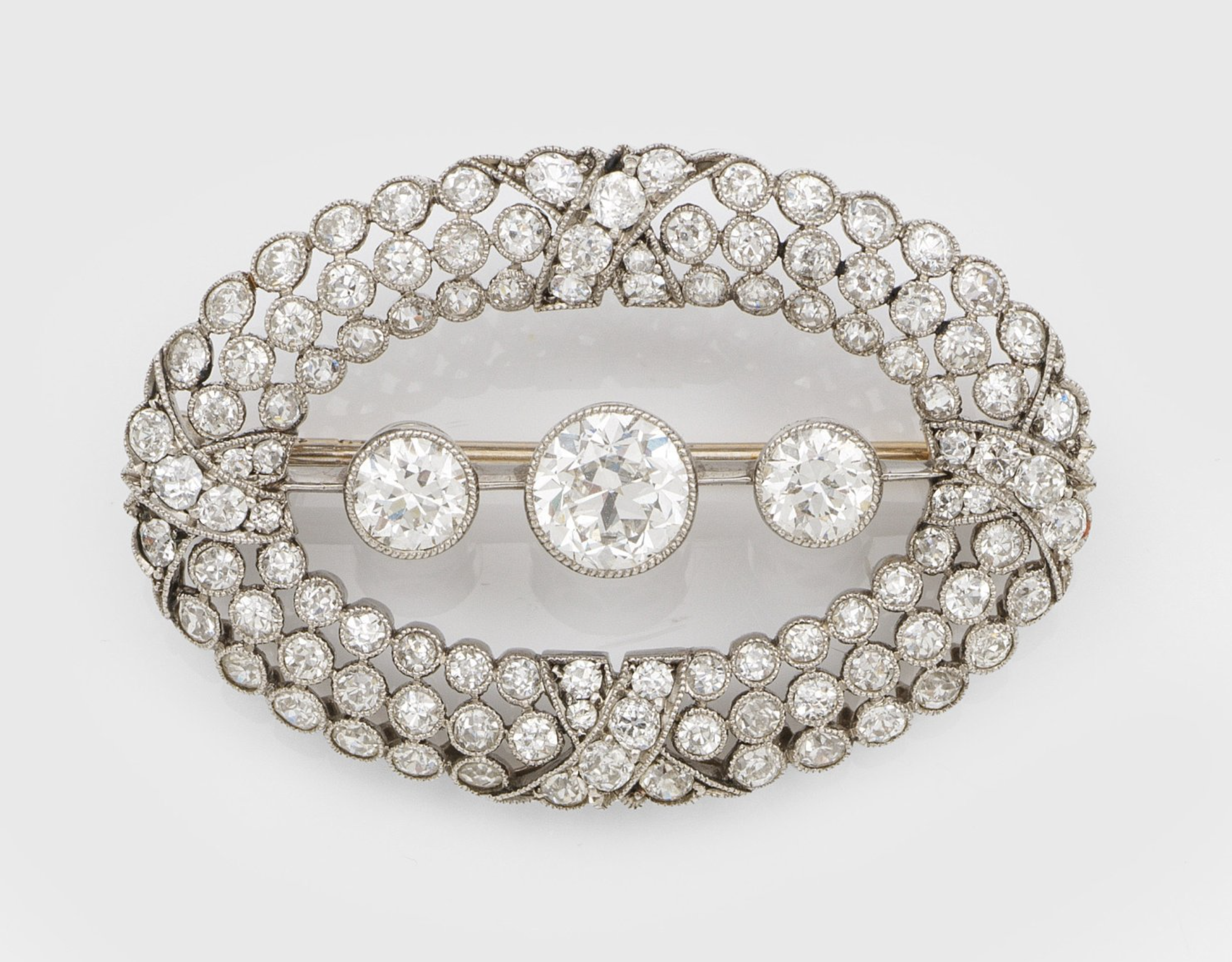 Belle Époque Platinum & 2.70ct Diamond Brooch