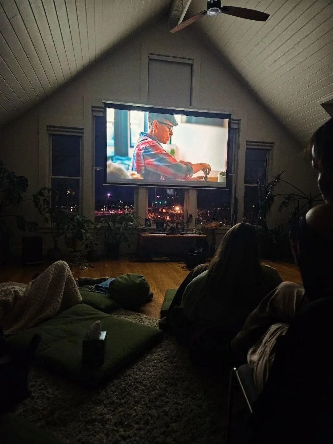 Last night, thanks to the generous donations of our attendees, we raised $880 to support access to ketamine-assisted therapy for our queer community. 

So grateful to the brave and beautiful souls who attended our open-mic poetry reading and screenin