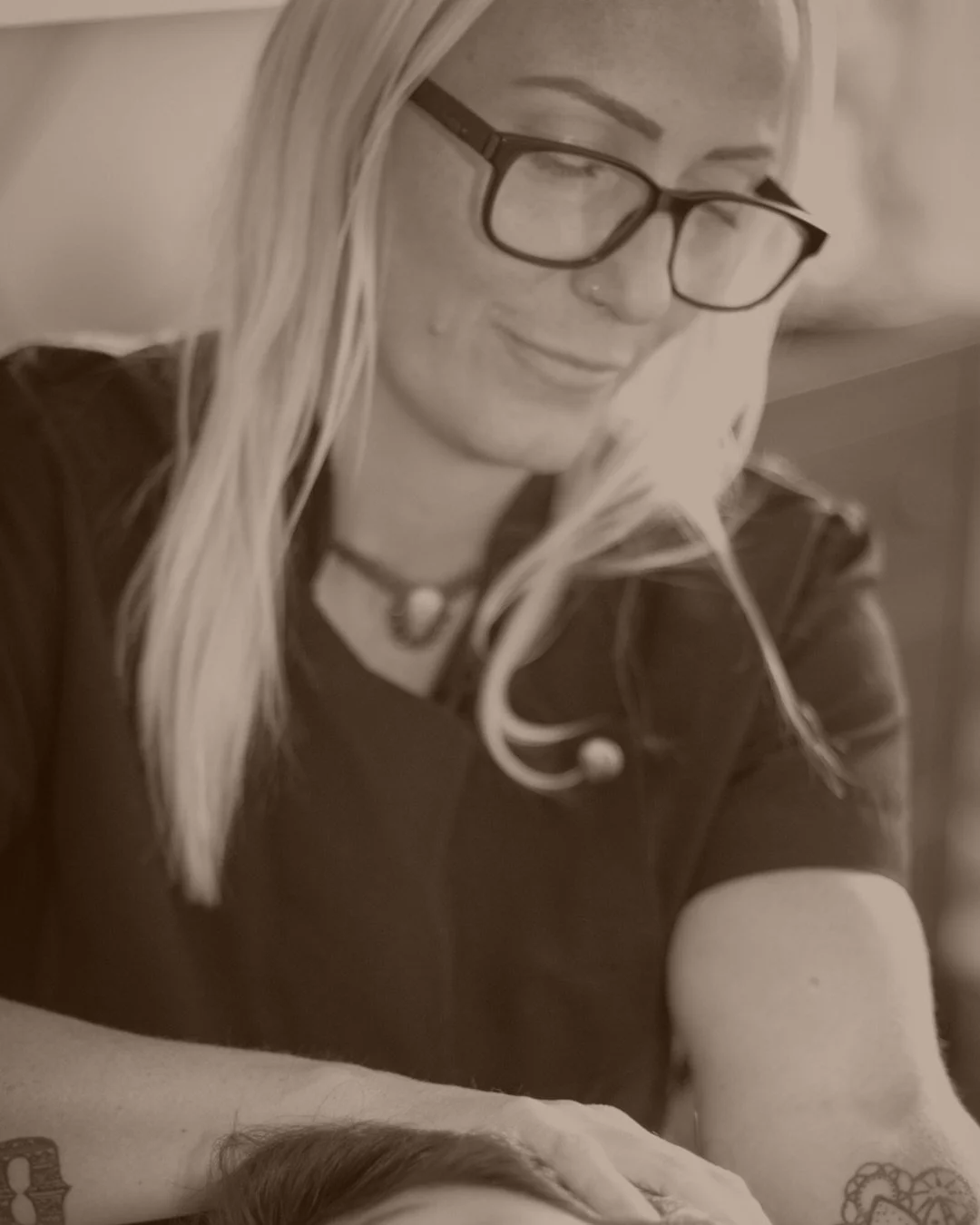 Lee Persson headshot.jpeg