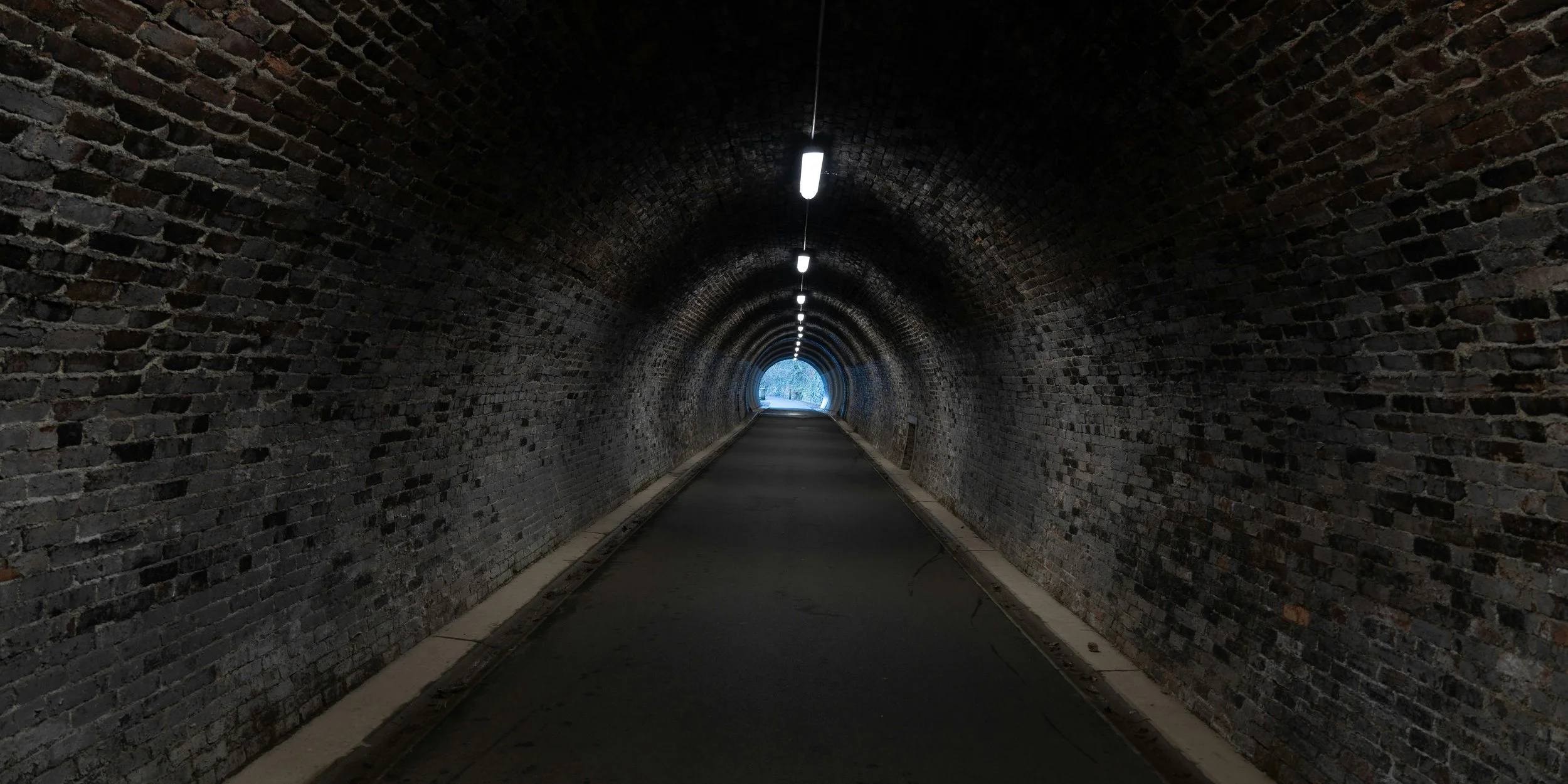 Understanding Entitlement as Learned Helplessness: Impacts on Leadership