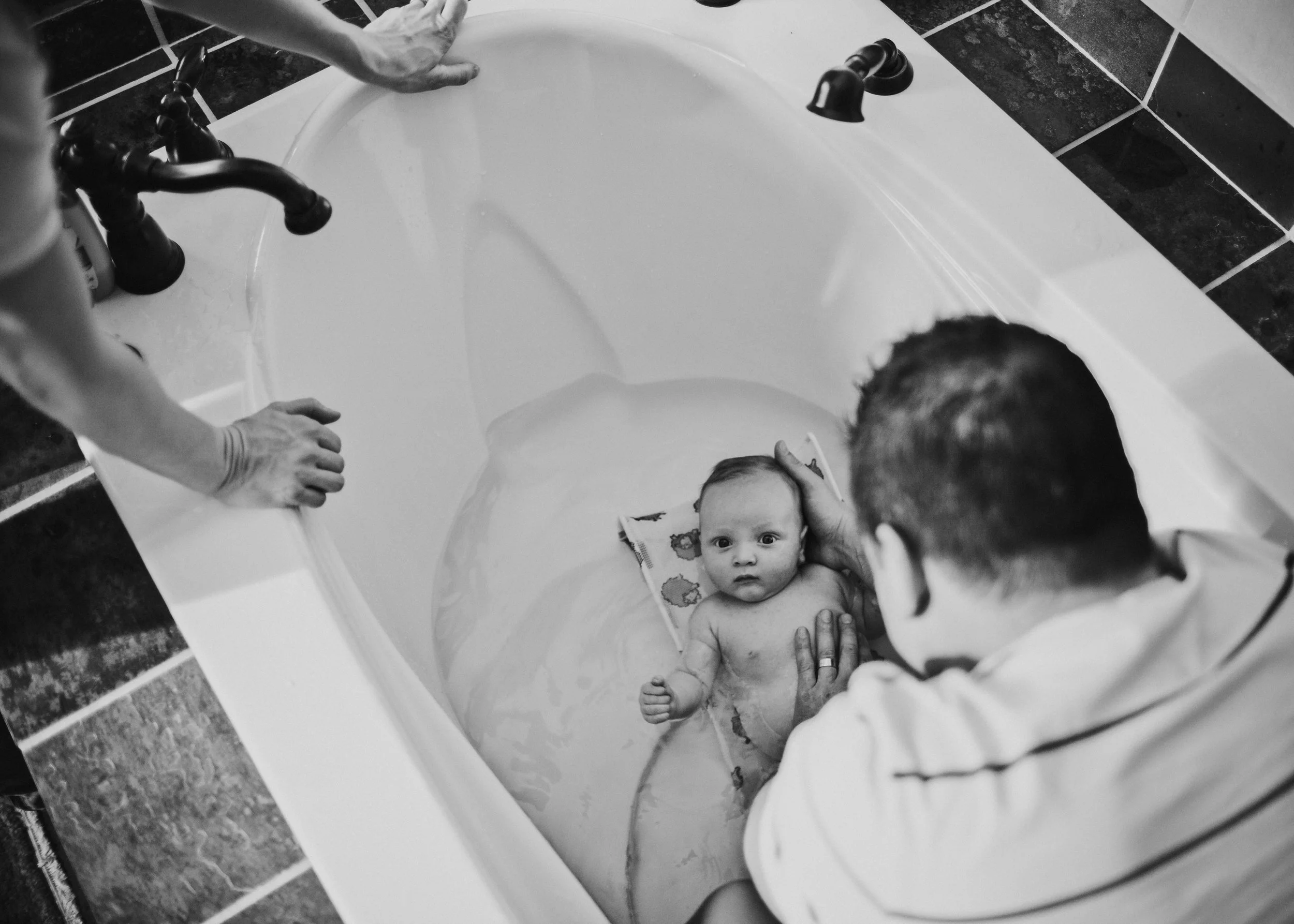 BABY.BATHTUB.jpg