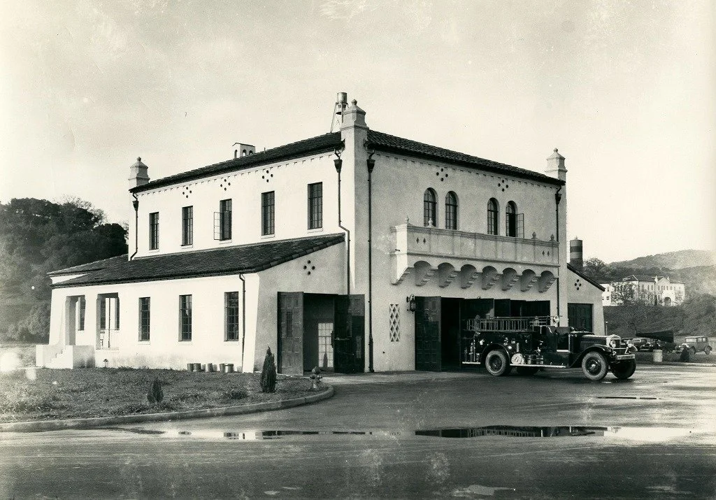 “THE EARLY AND QUIRKY HISTORY OF HAMILTON FIELD” HAMILTON TALK AND WALKING TOUR