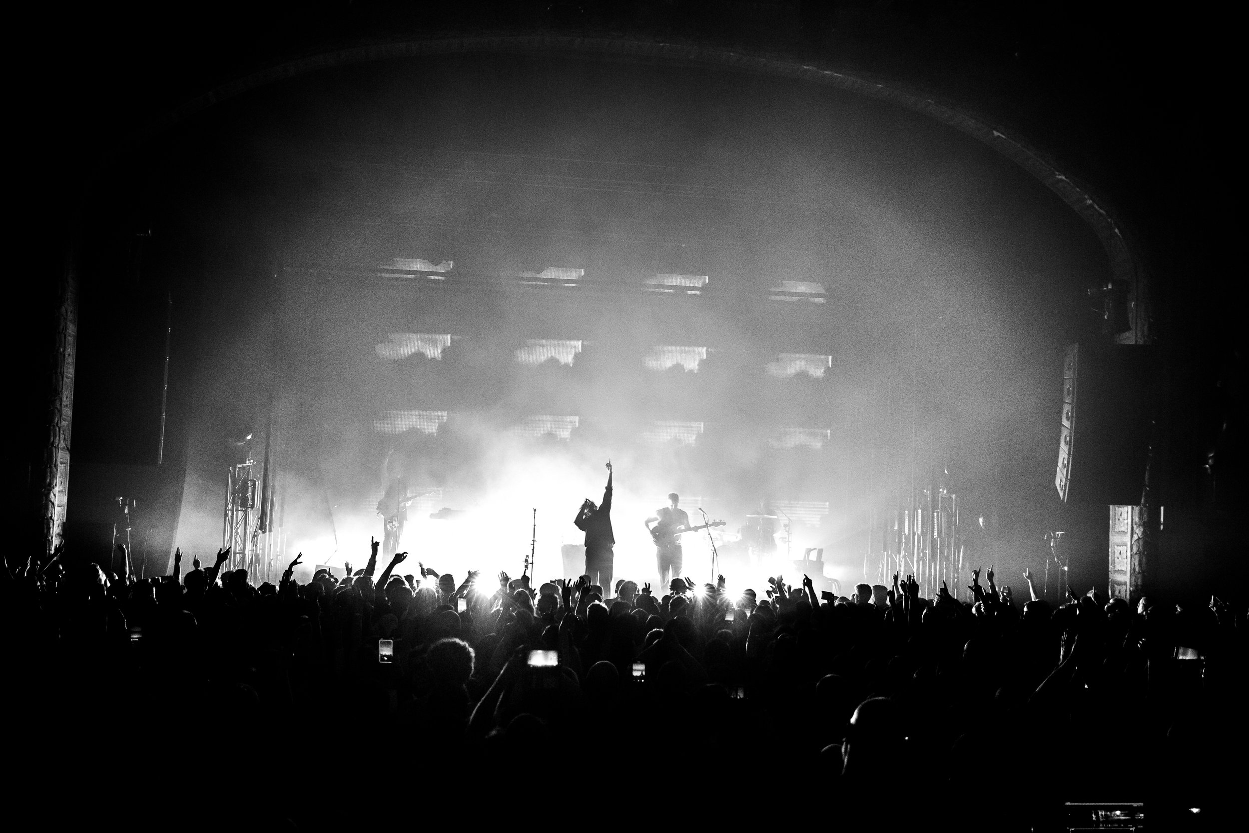 THE TEMPER TRAP