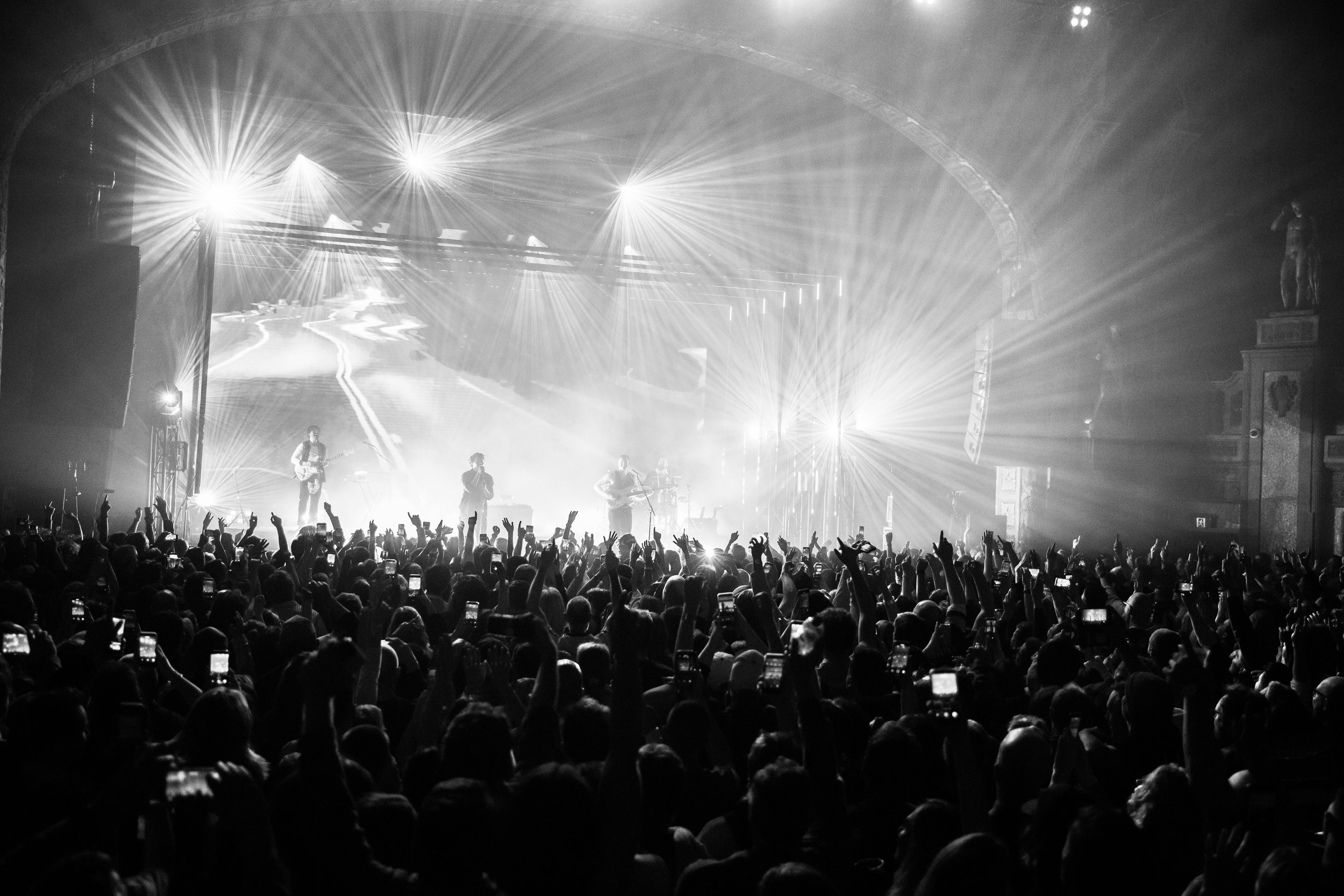 THE TEMPER TRAP