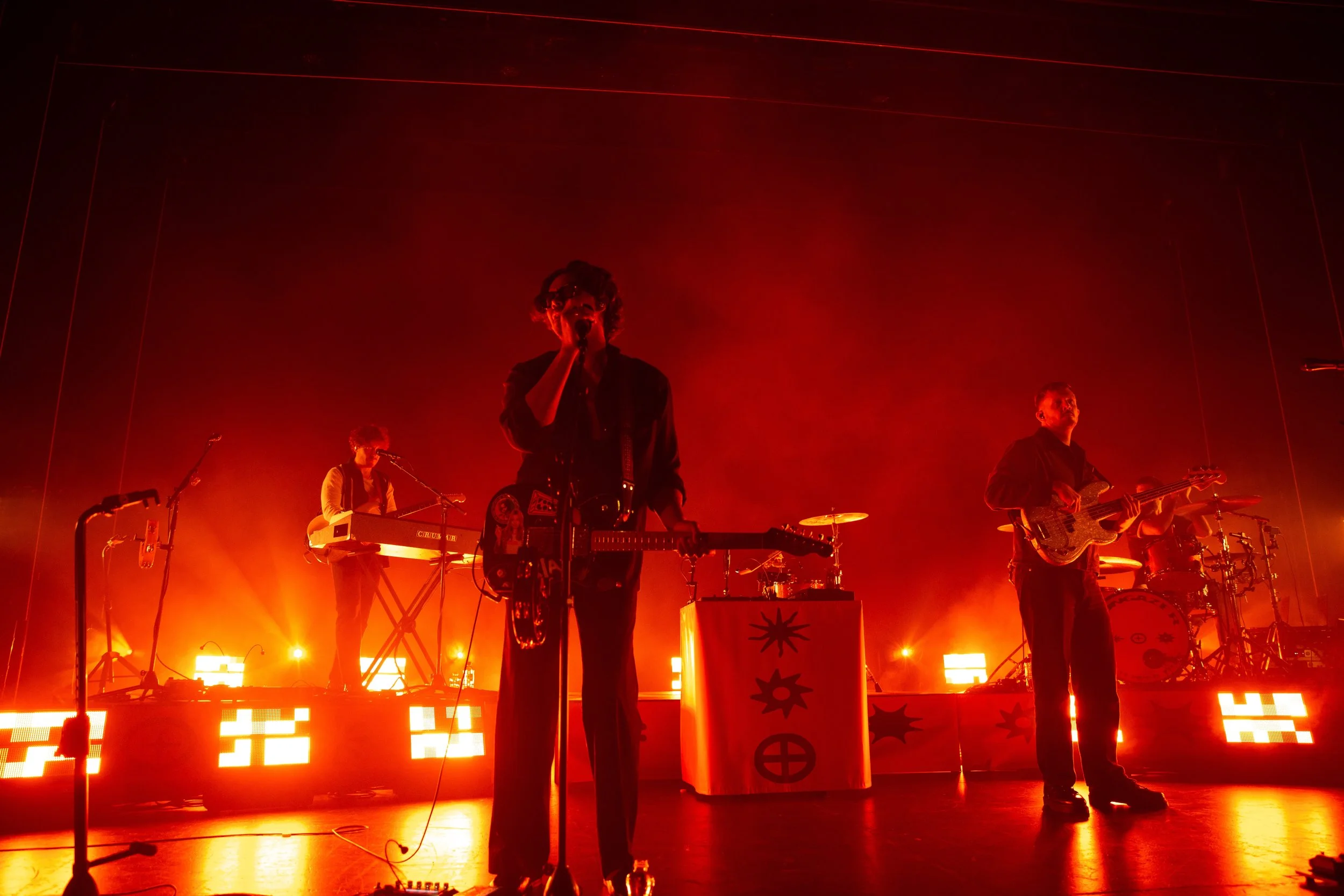 THE TEMPER TRAP