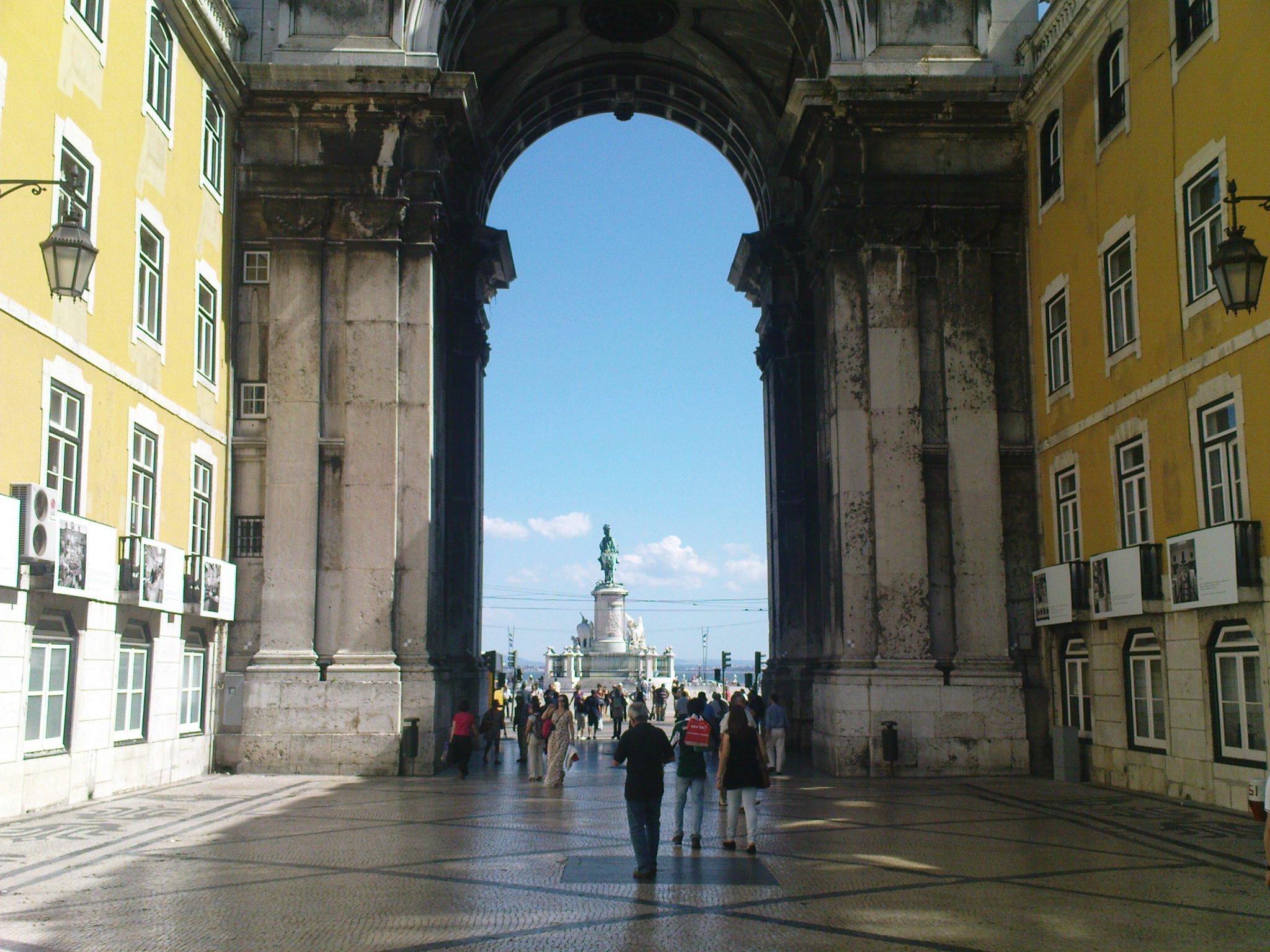   Rue Augusta towards the Praca do Comercio  