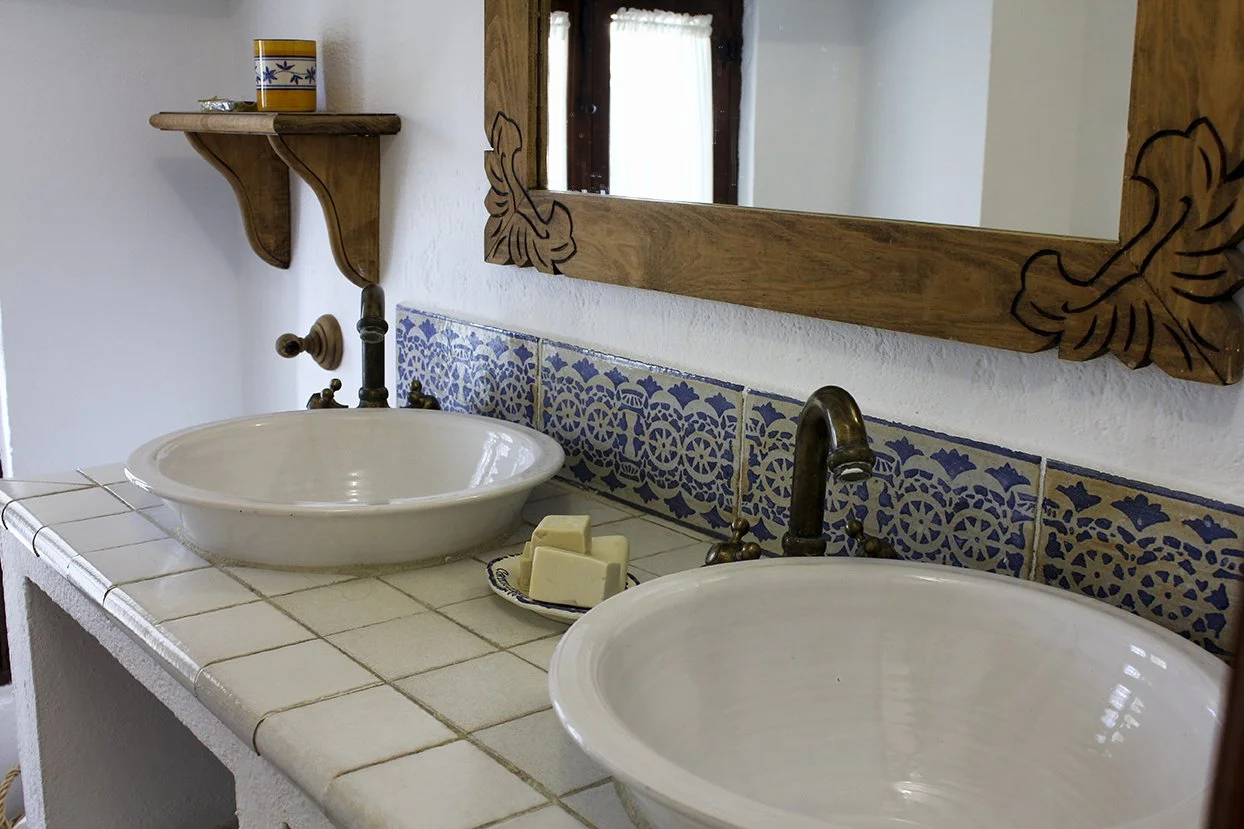 cortijo-abril-1617.jpg