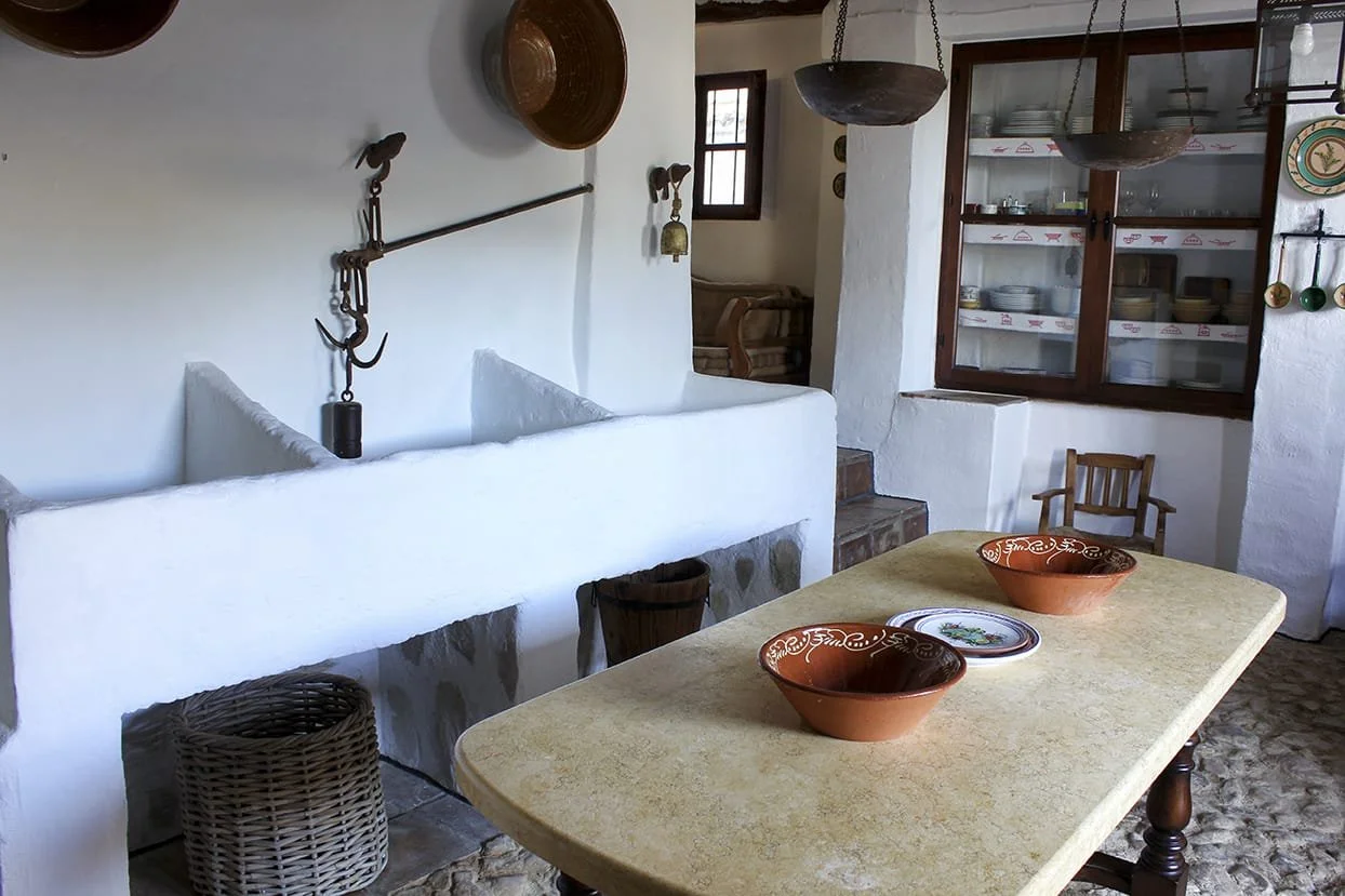 cortijo-abril-1761.jpg