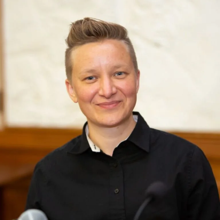 Hanna Reichel in person / For Such a Time as This: An Emergency Devotional