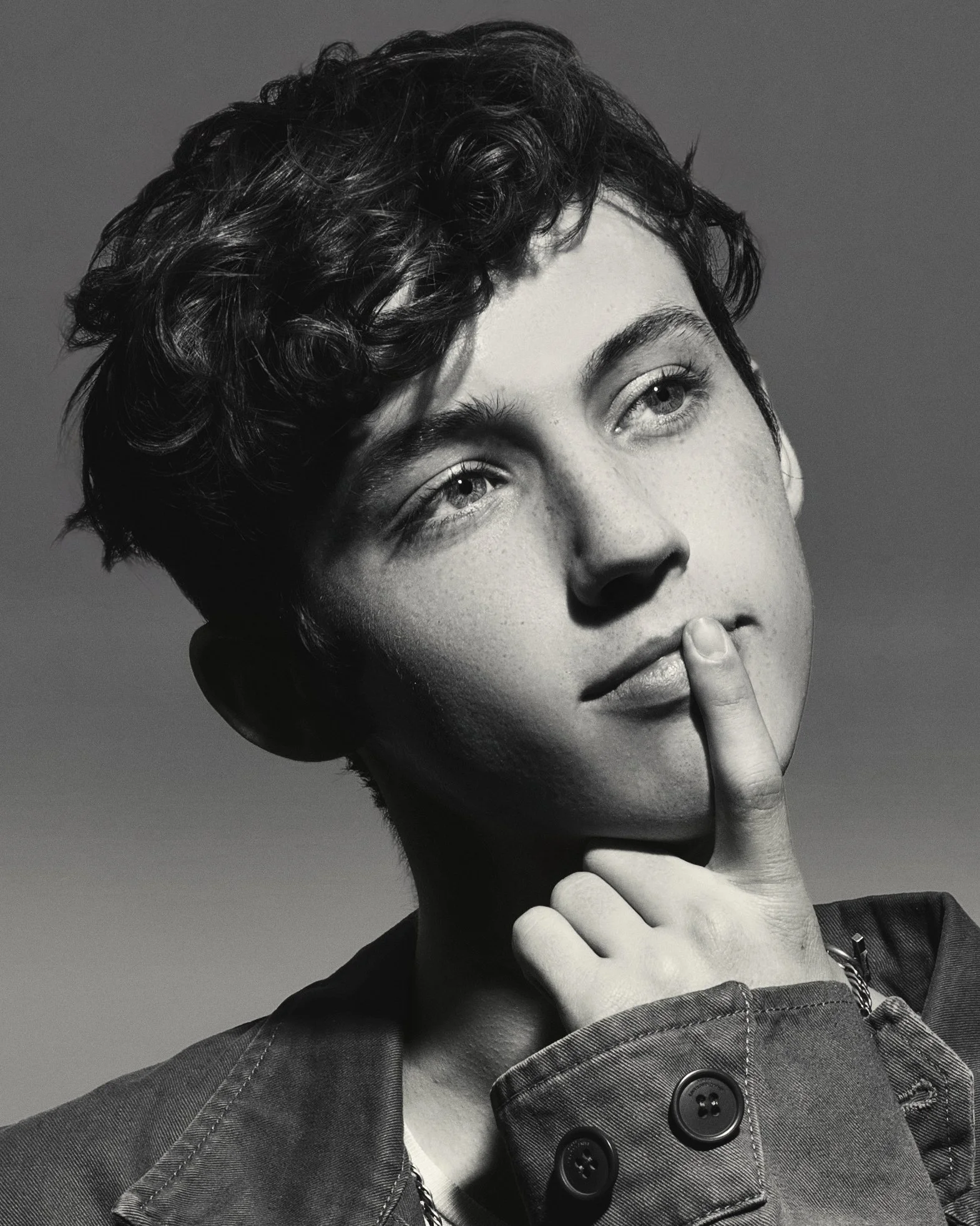 Troye-Sivan-1.jpg