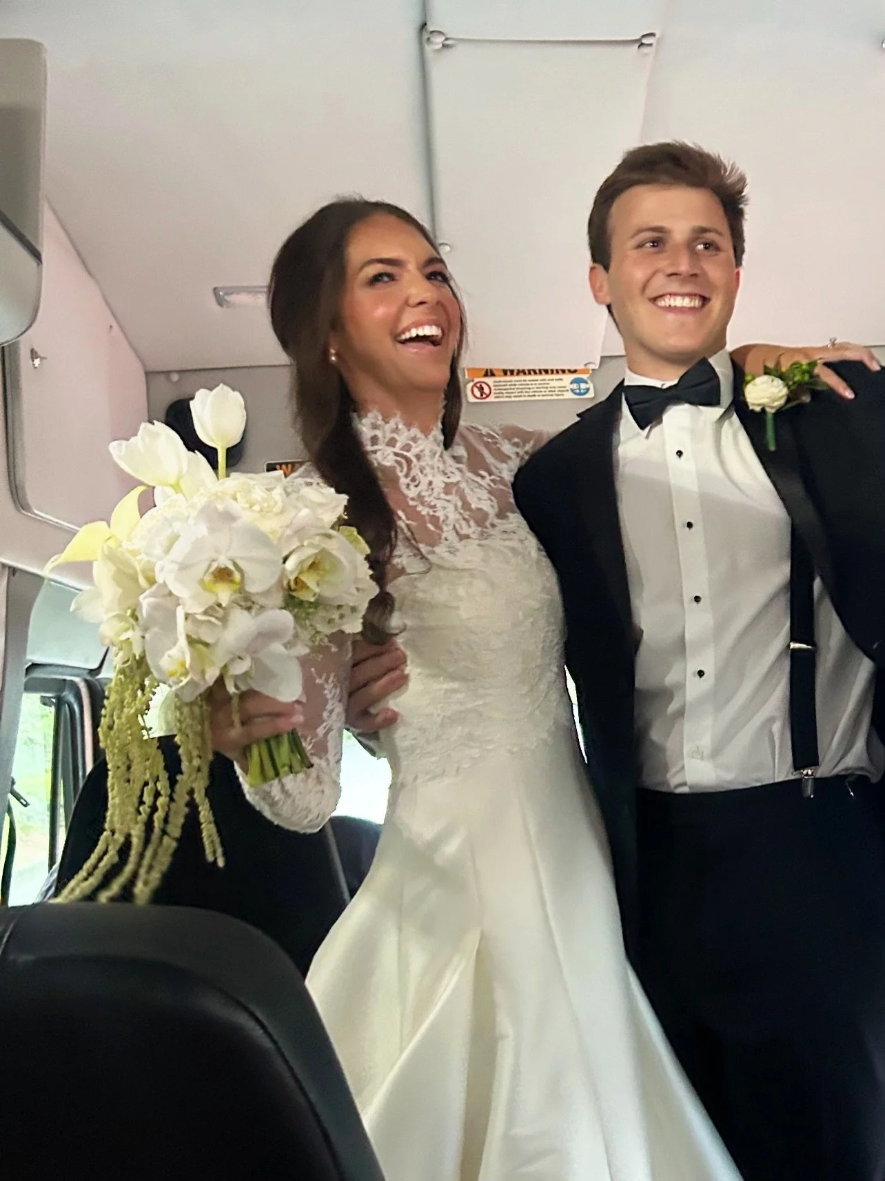 What a year it has been. 🤍
I still have to pinch myself that I get to live this dream. In Fiore has bloomed in ways I never could have imagined&mdash;from starting In Fiore in May and dropping off arrangements at friends&rsquo; homes, to our very fi