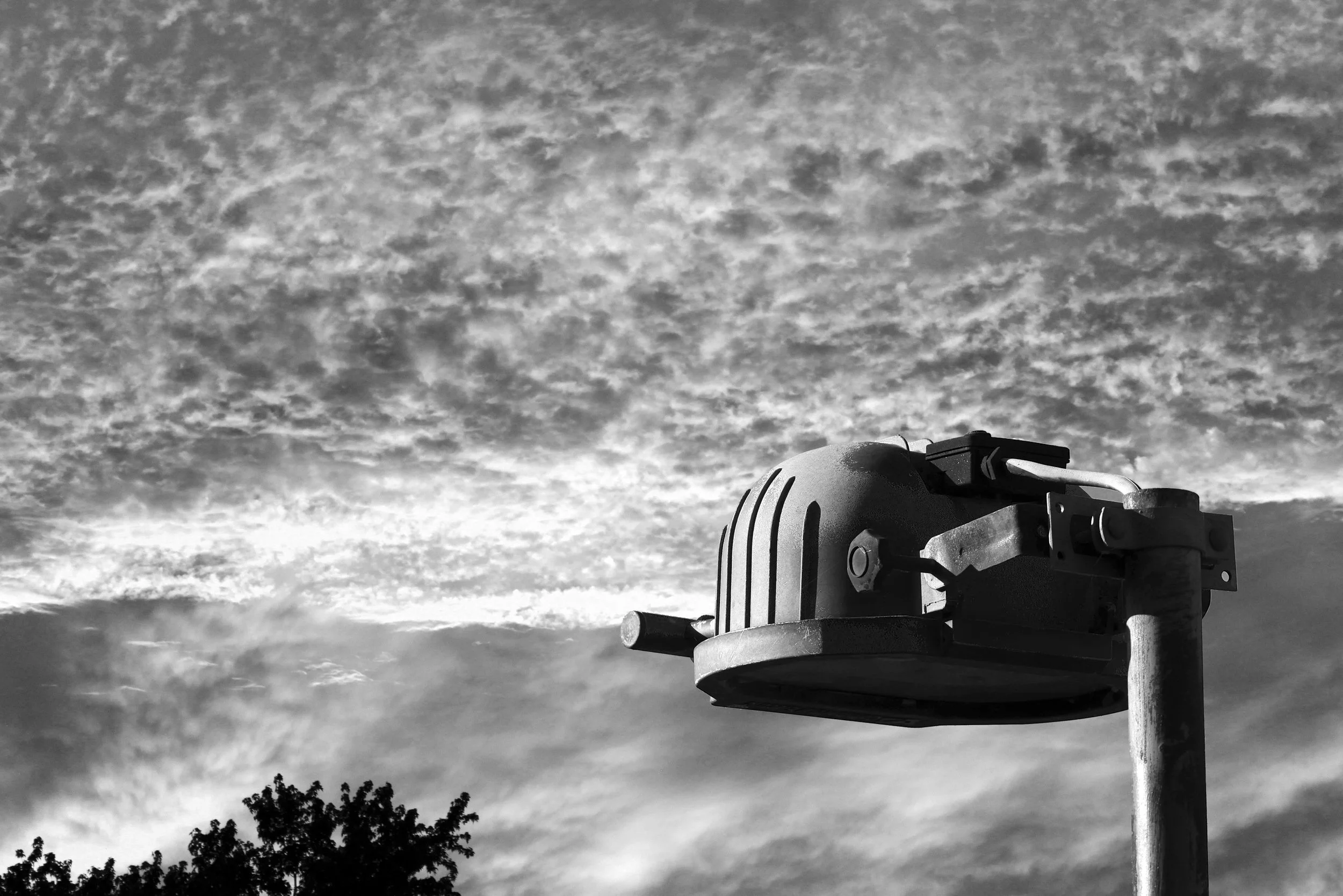 northern sky horseshoe lightv2.jpg