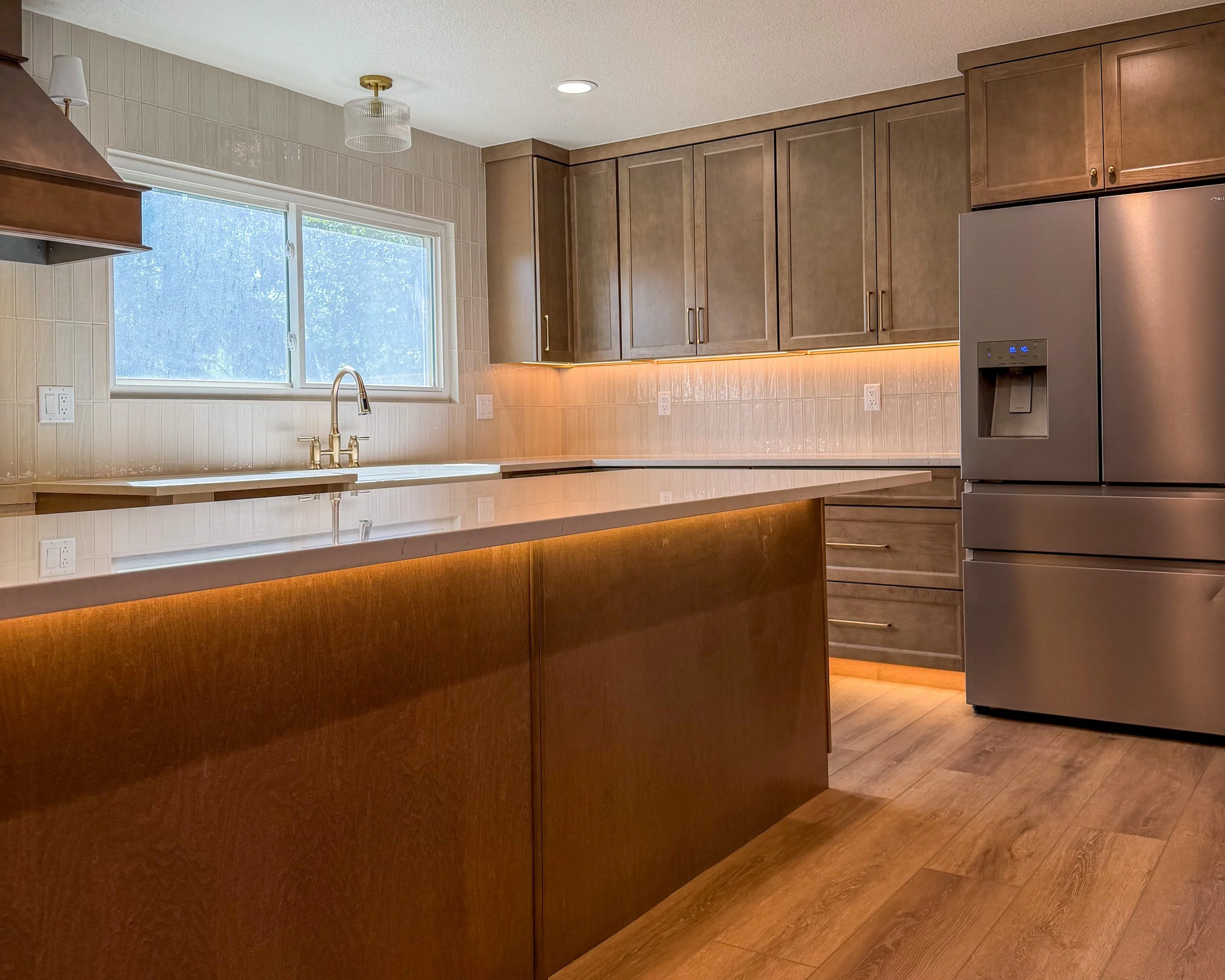 Modern Kitchen Kitchen Remodel by Stellaris Build Co. project photo 2