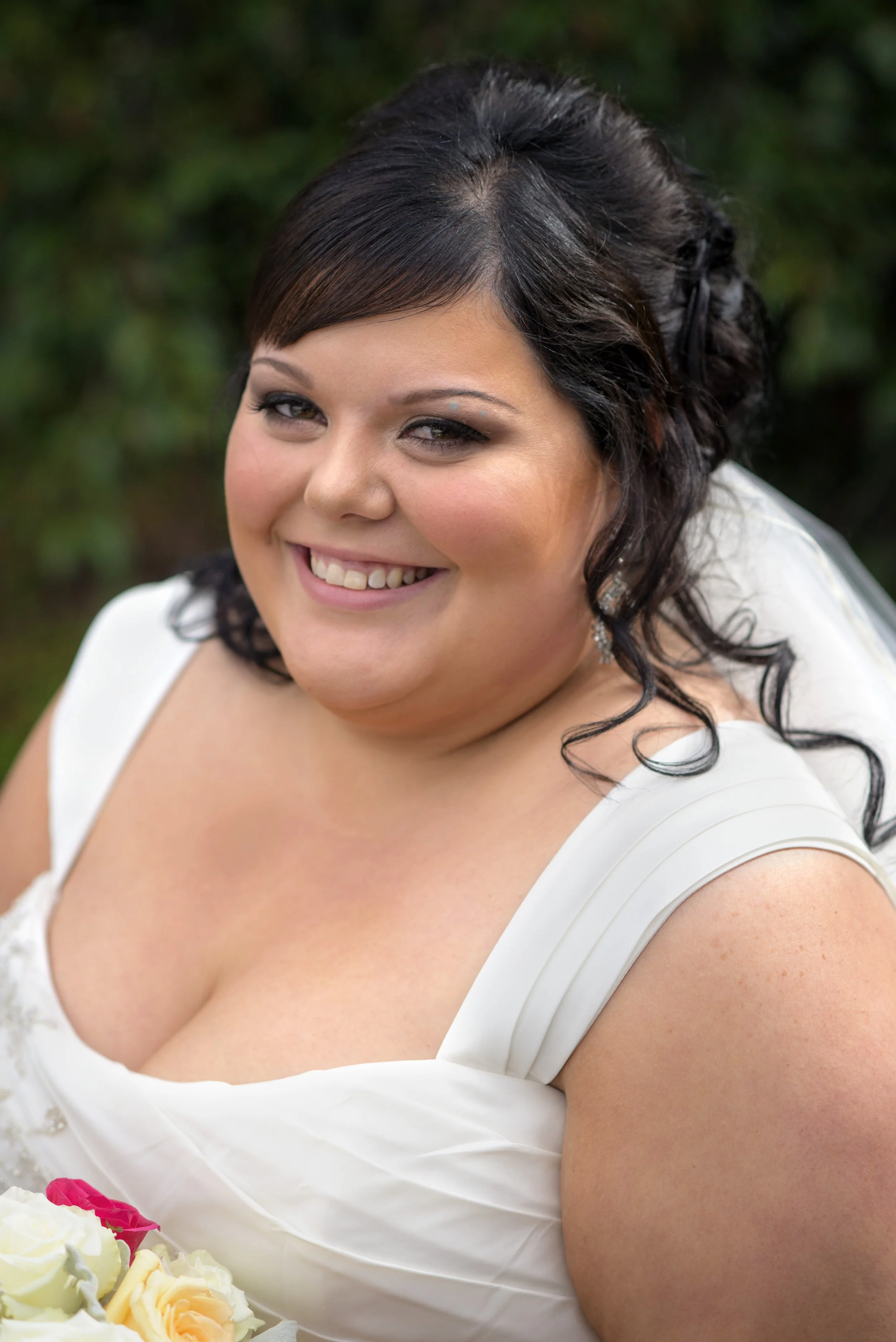 Bride with veil and bouquet at Seppeltsfield Wines in the Barossa