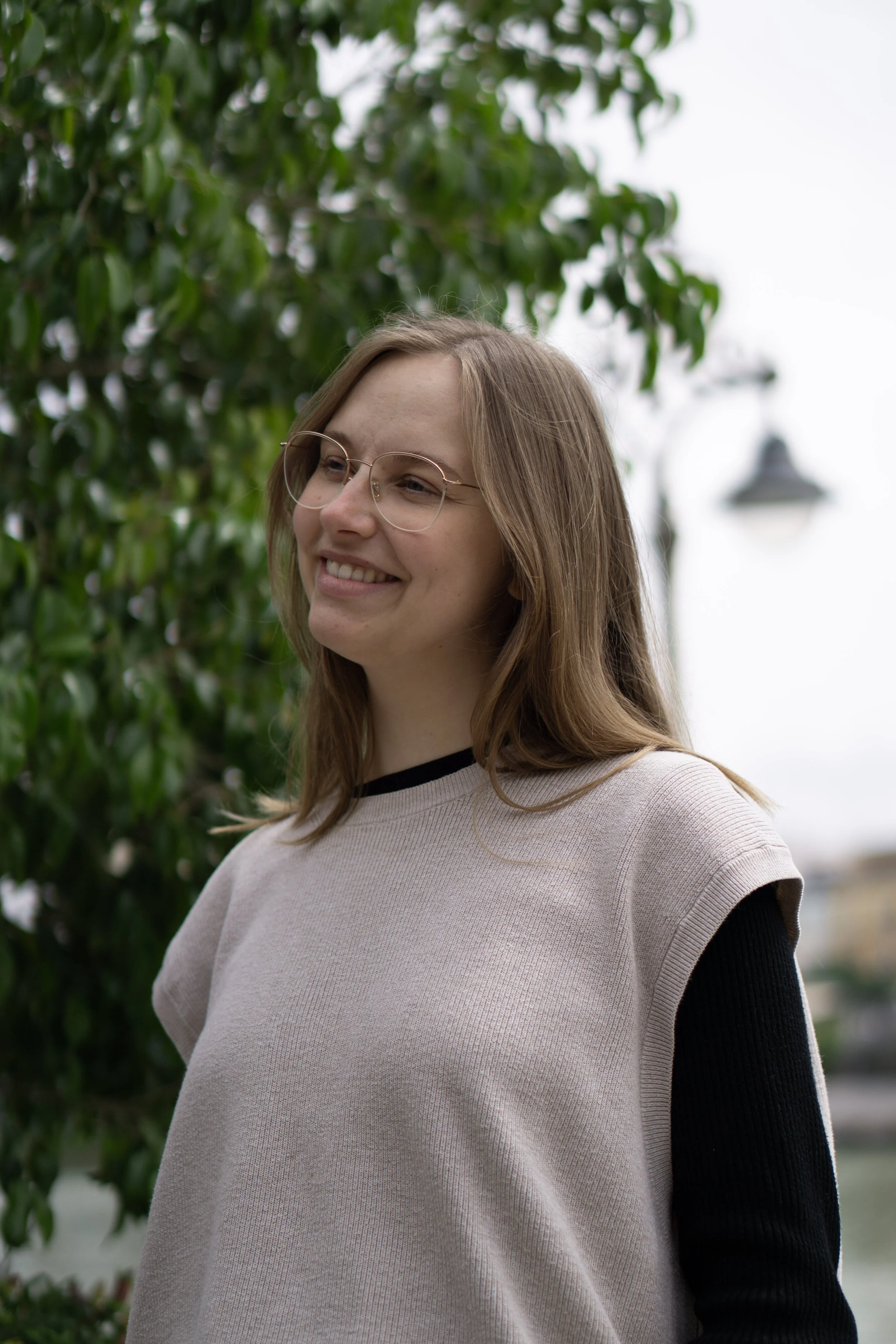 Ernährungsberaterin, jung, gesund, wissenschaftlich, kompetent