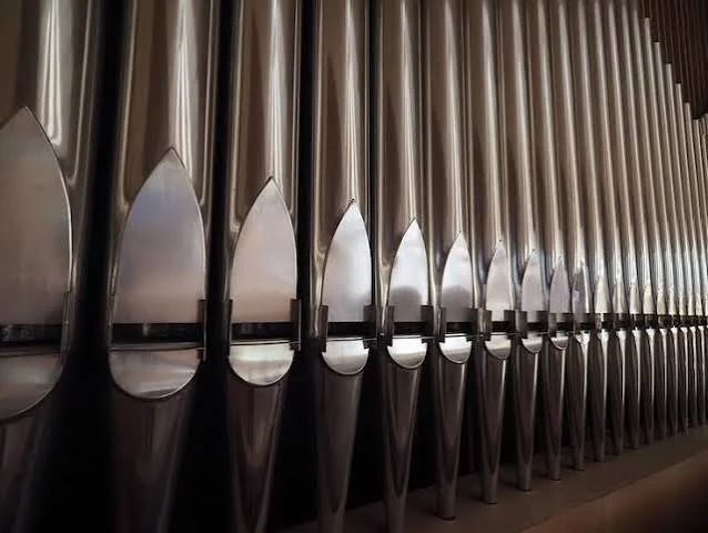 Sunday Afternoon Summer Concert Series - SONGS OF PRAISE – organ &amp; singing