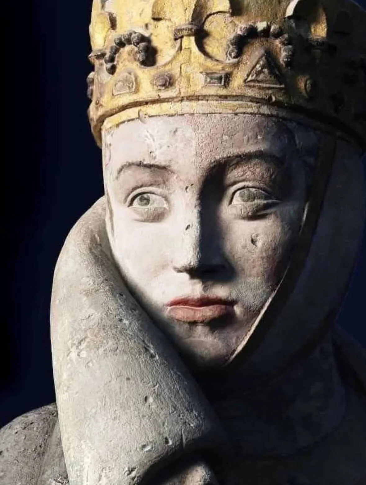 Naumburg Master, Uta von Ballenstedt, Uta of Naumburg, Sandstone polychrome, Life size, 1245 
