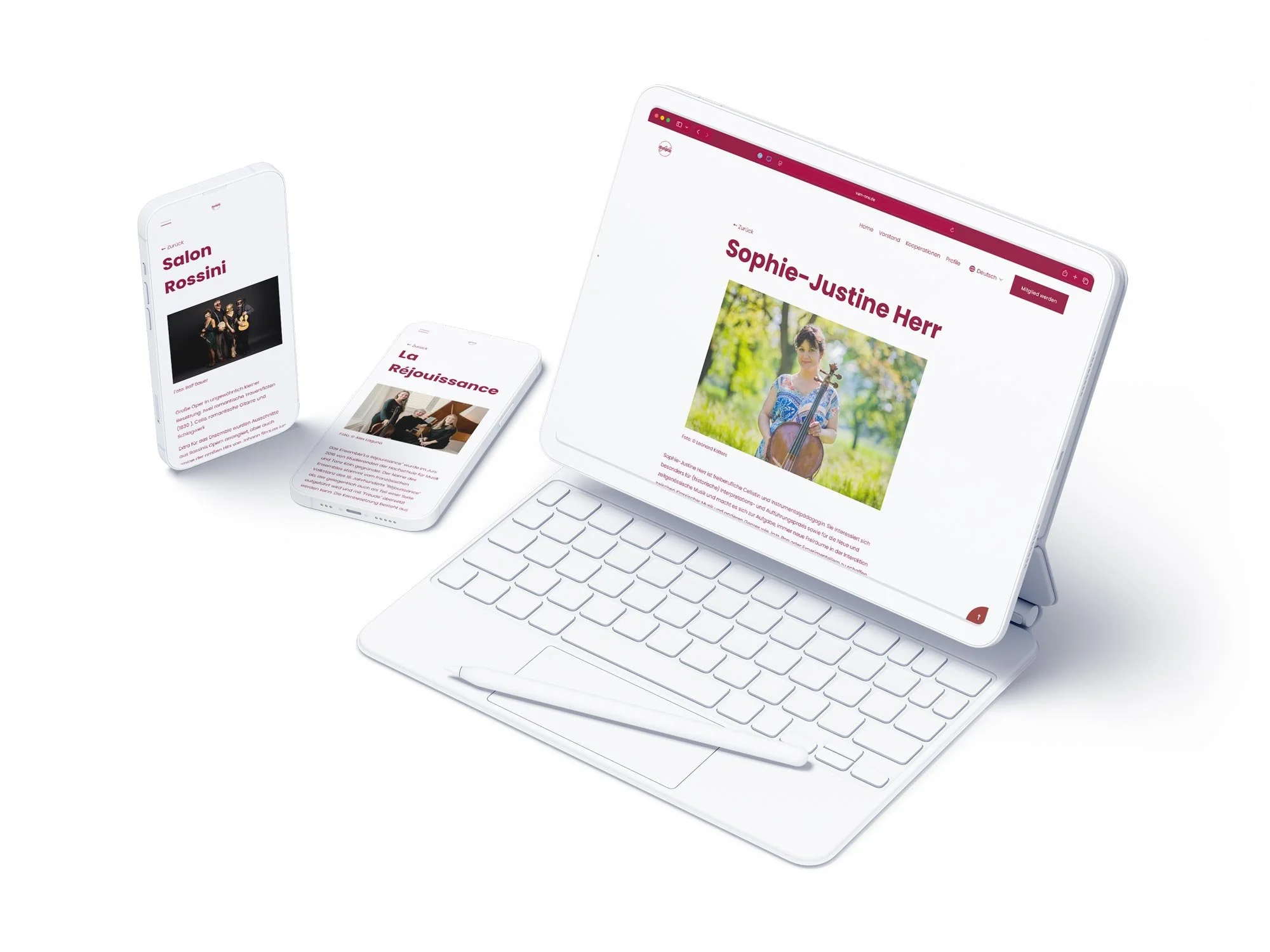 Das responsive Layout der Website vam-nrw.de auf zwei Smartphones und einem Tablet mit Tastatur. Gezeigt wird die detailreiche Darstellung einzelner Musiker- und Ensembleprofile mit Fokus auf Übersichtlichkeit und barrierearmer Typografie.