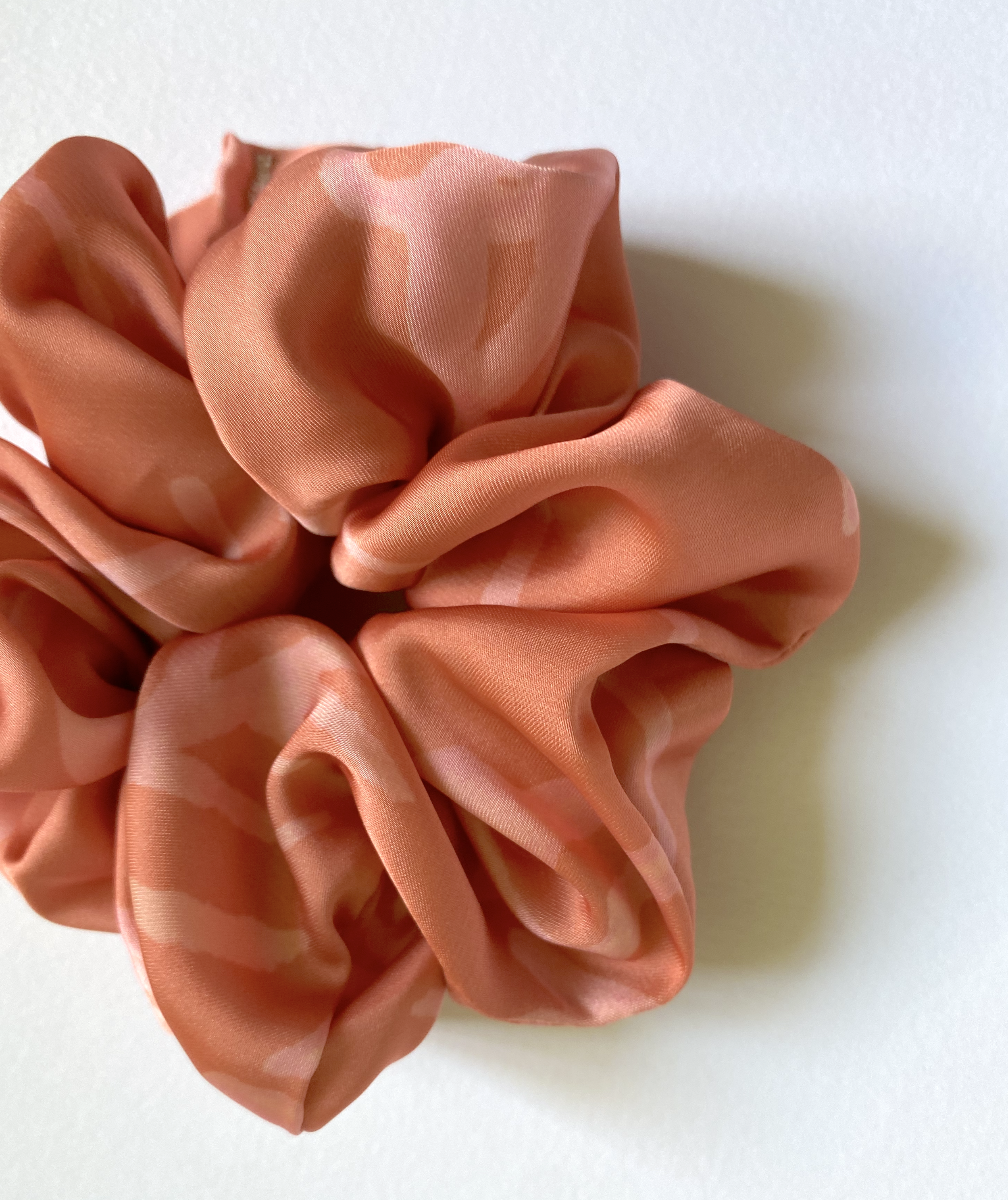 PINK SCRUNCHIE 3.png