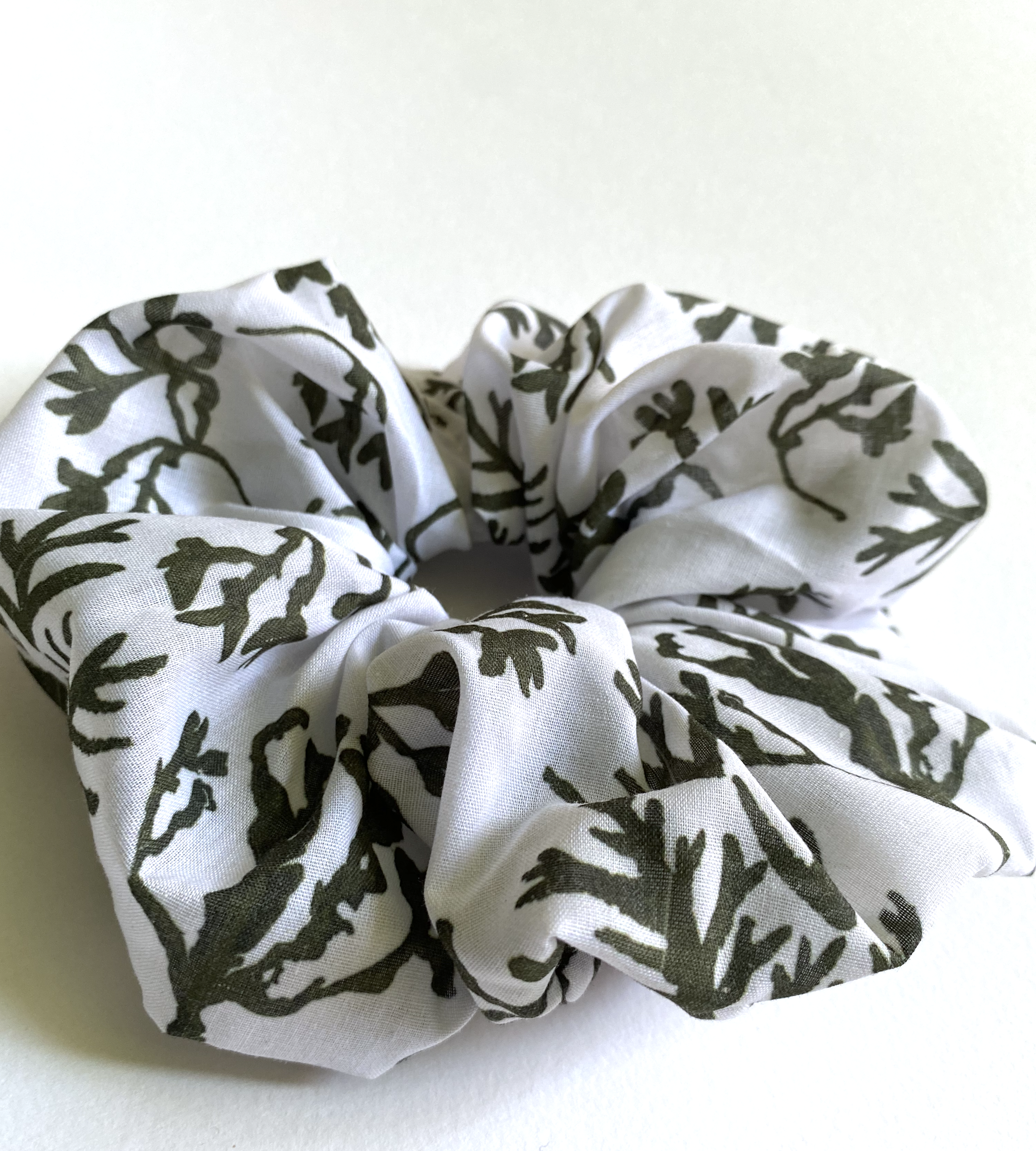 Black and White Cotton Scrunchie