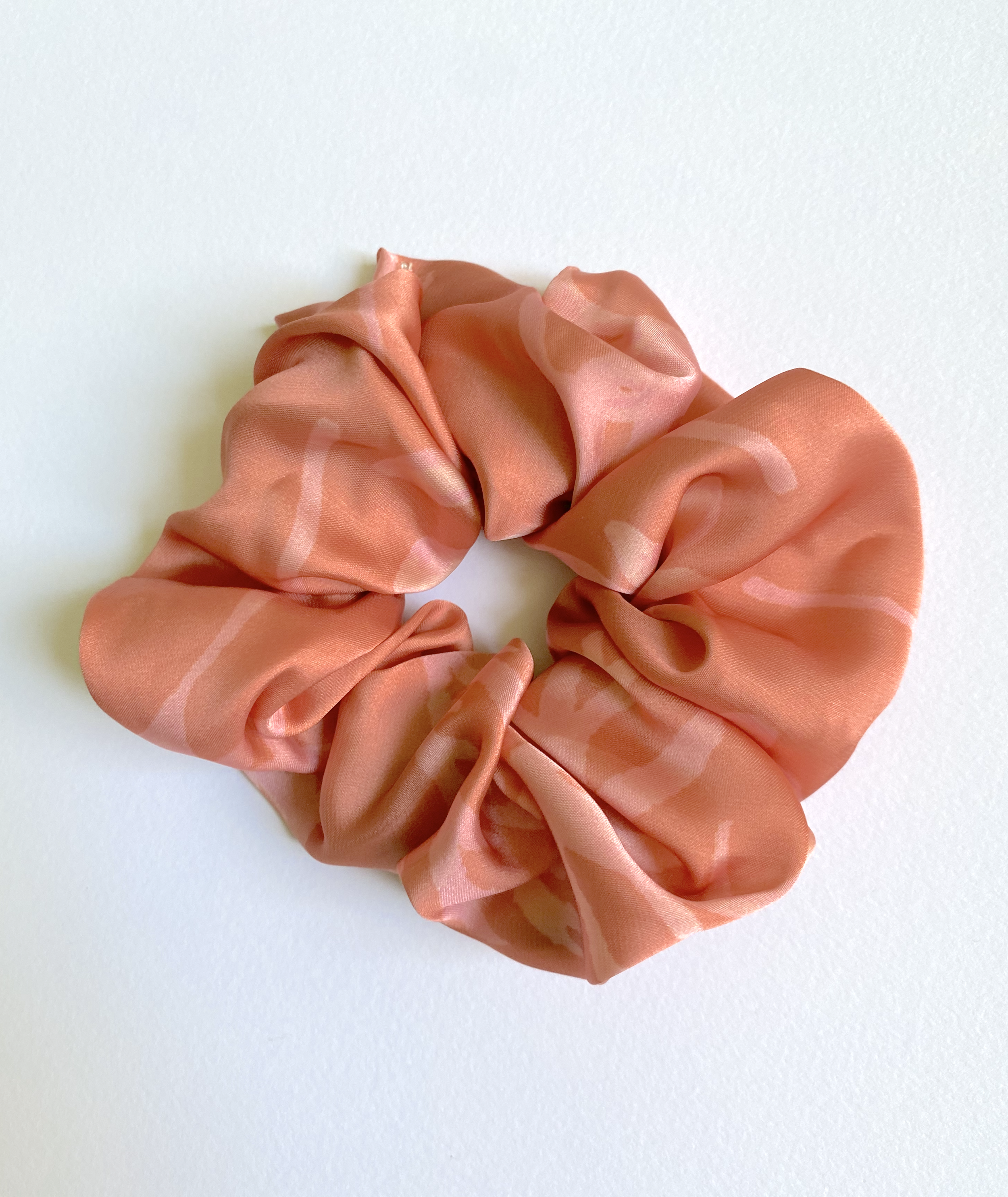 PINK SCRUNCHIE 1.png