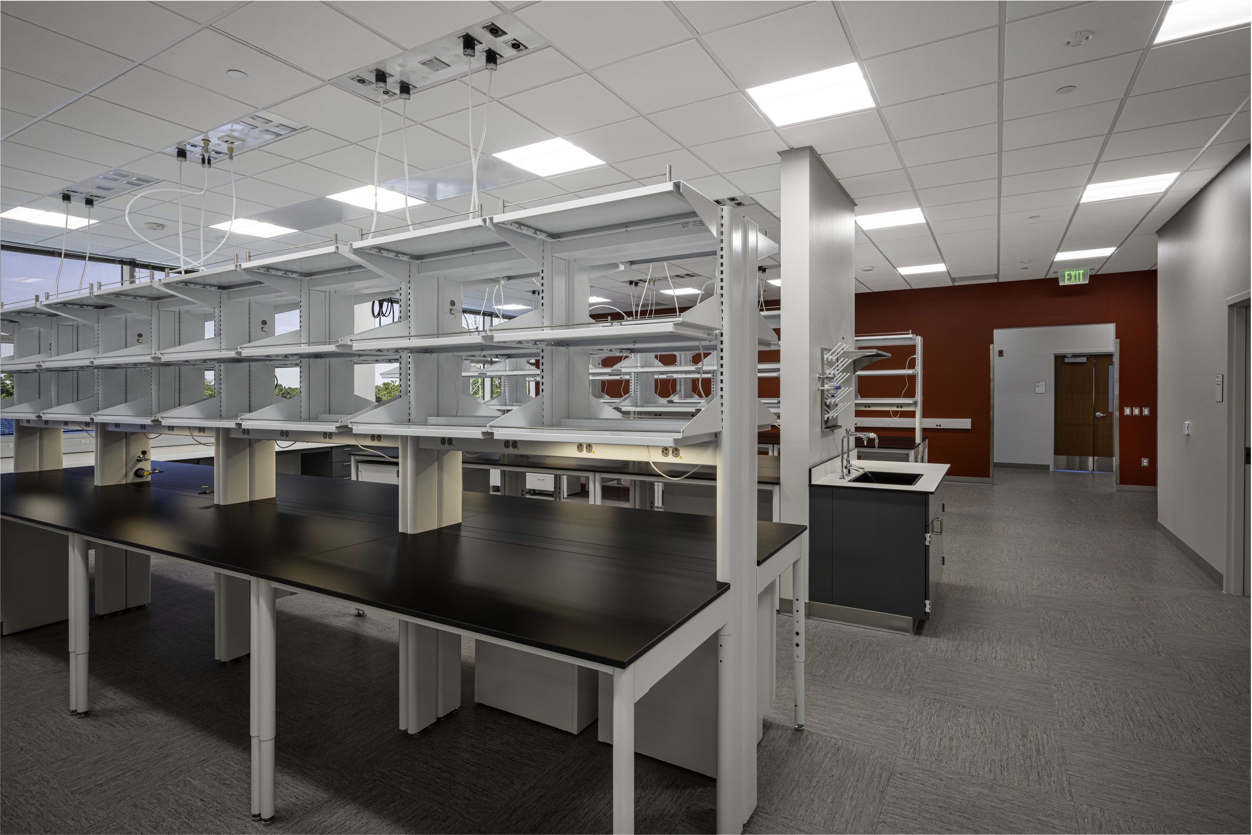 16Tech 24 Browning 3.jpg