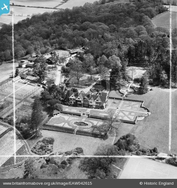 EAW042615.jpg