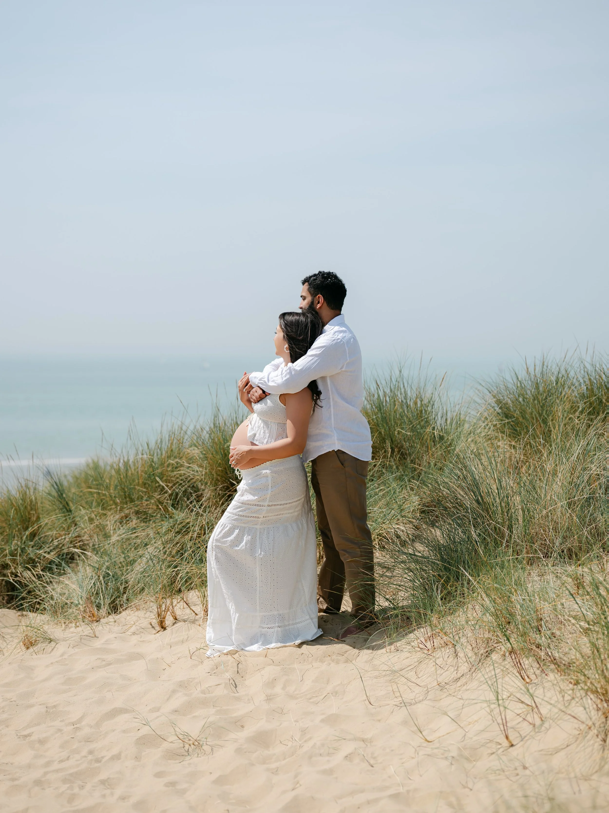 May in photos ☀️🌿

May arrived with sunshine and never seemed to leave.

A little pause before the busy summer ahead, followed by the start of wedding season with some really beautiful weddings, a lovely pre-wedding shoot, lots of headshots and a go