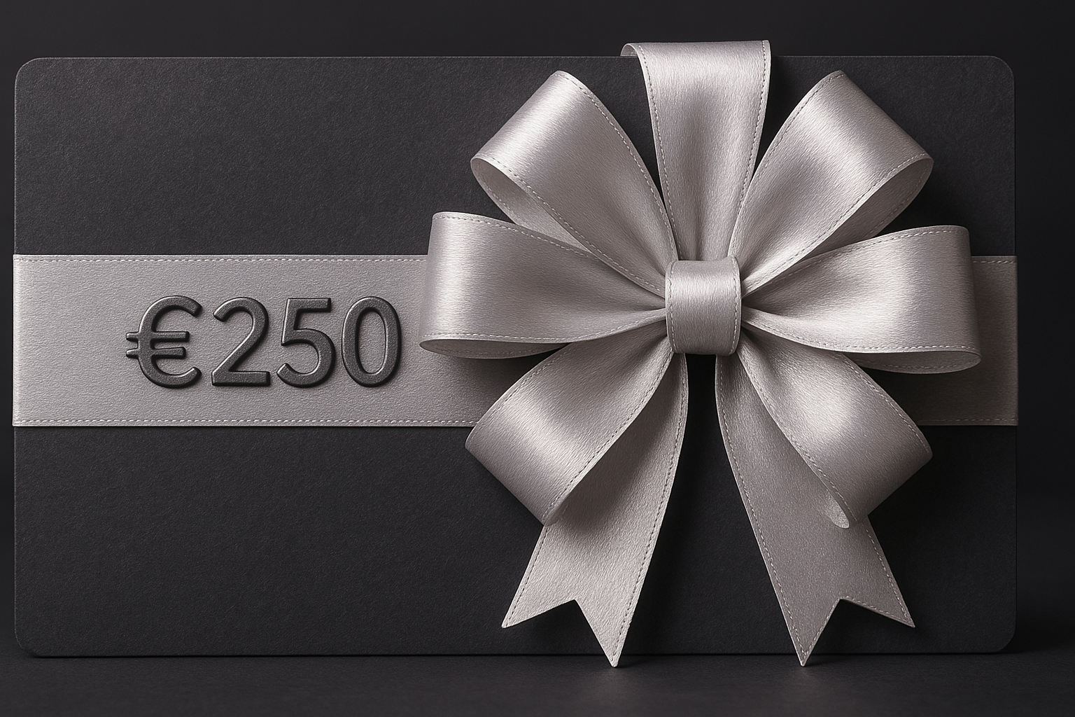 Zwarte cadeaubon met zilverkleurig lint en het bedrag €250, gebruikt als cosmetische cadeaubon van CliniQ InjectiQ in Heerlen