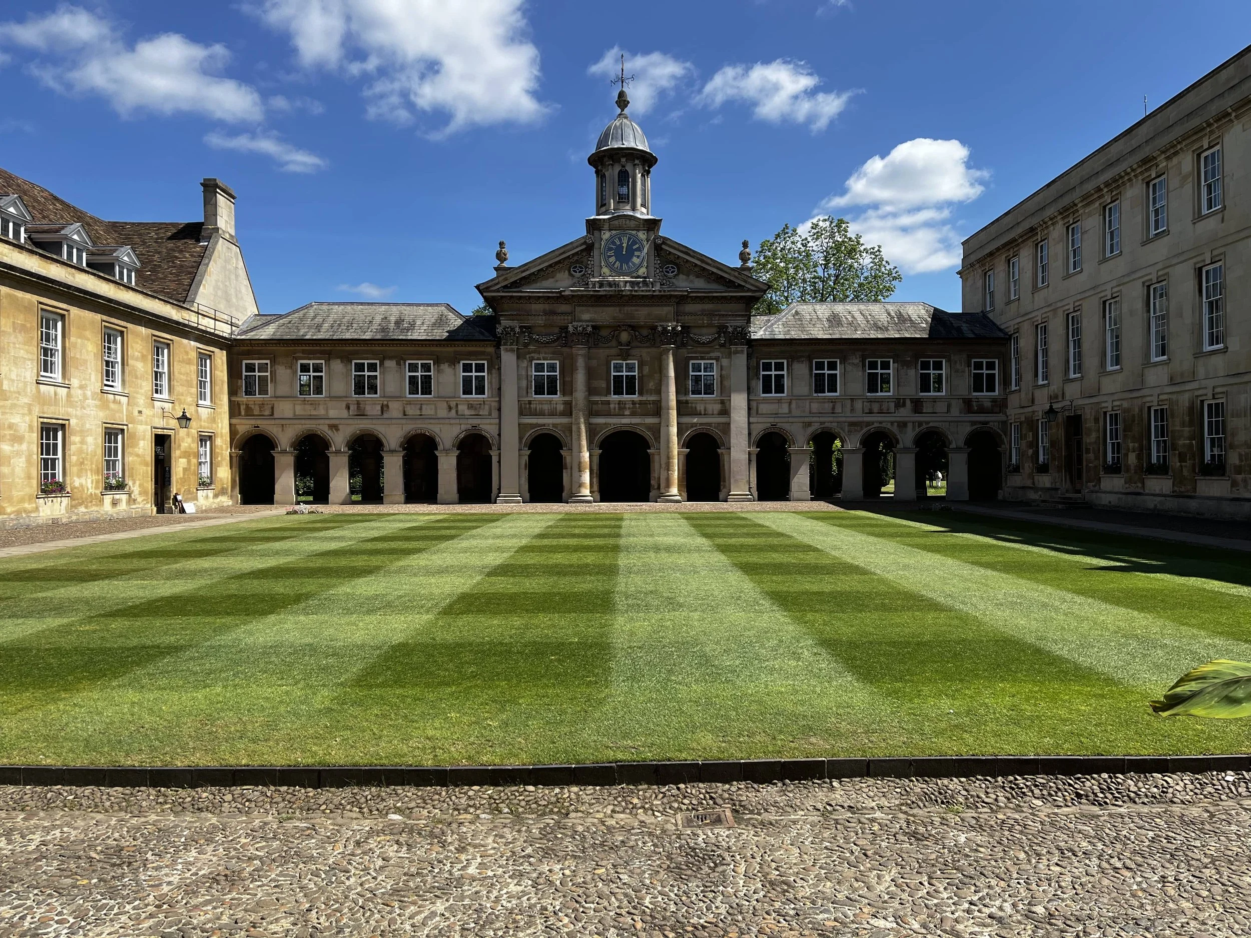 Oxbridge Admissions & Tutoring | First Class Education