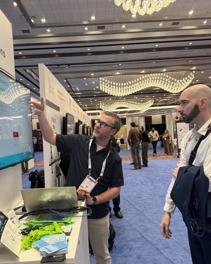 A live solution demo providing attendees with an up-close, expert-led exploration of healthcare technologies on the show floor.