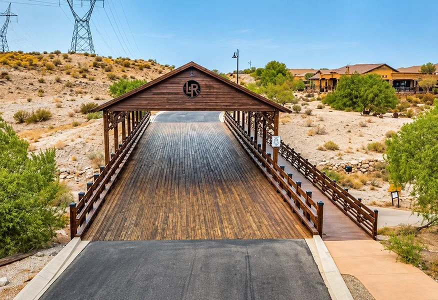 Laminated vehicular bridges construction