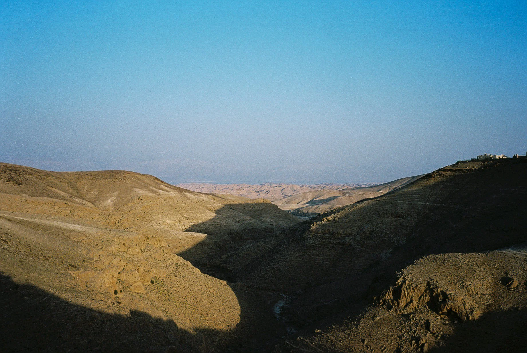 F1100034.jpg