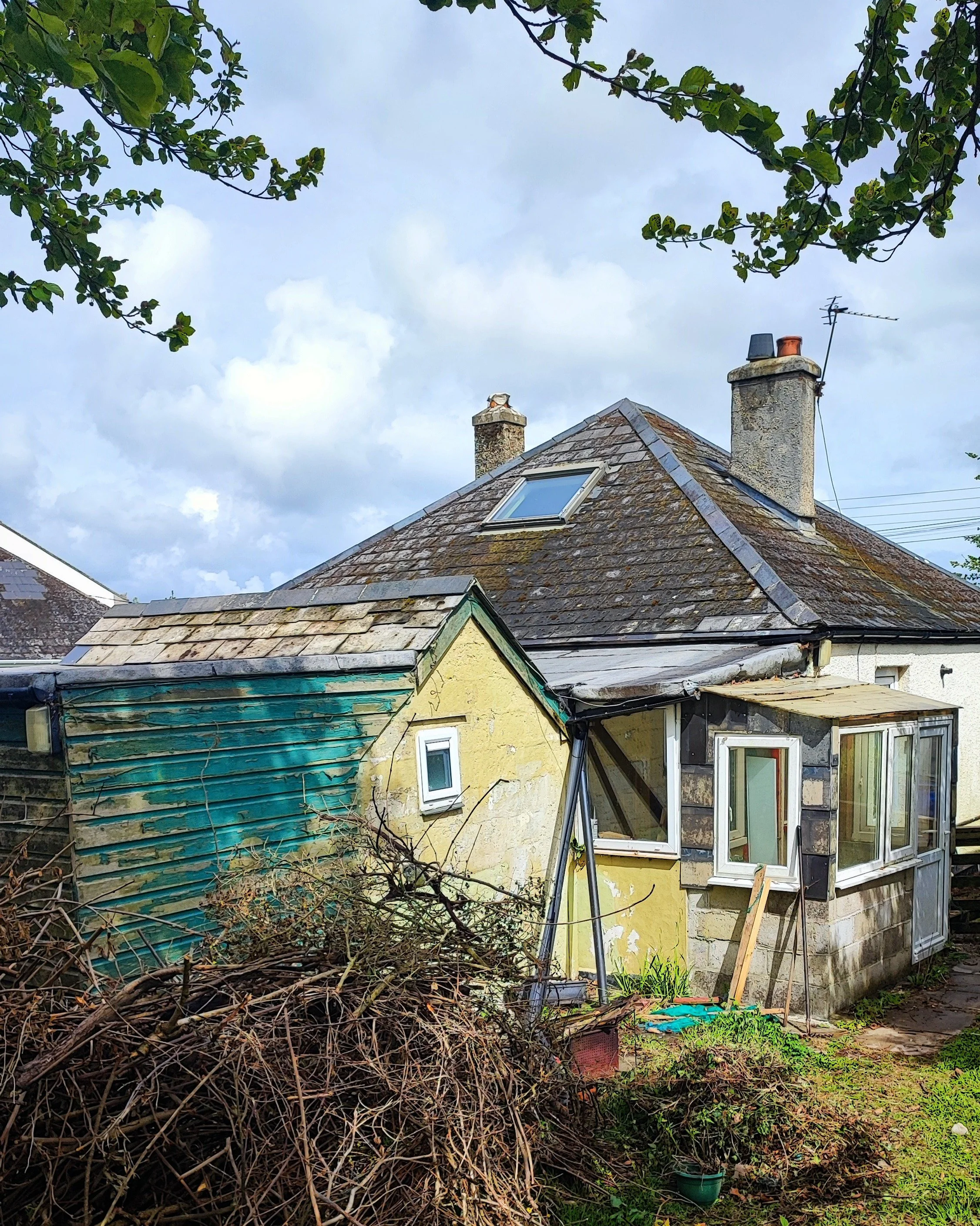 This week we carried out a survey of this outdated bungalow, which has been altered and extended many times over the years.

The existing property has evolved through a series of piecemeal additions, resulting in a fragmented layout and inconsistent 