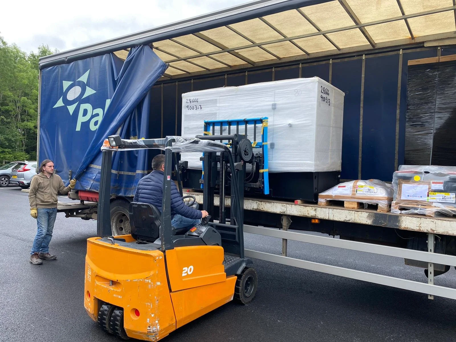 56f3087a-1ea3-4636-b844-f6e4a63a8c98 2.jpg