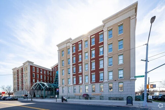 Ditmars Grand Manor
