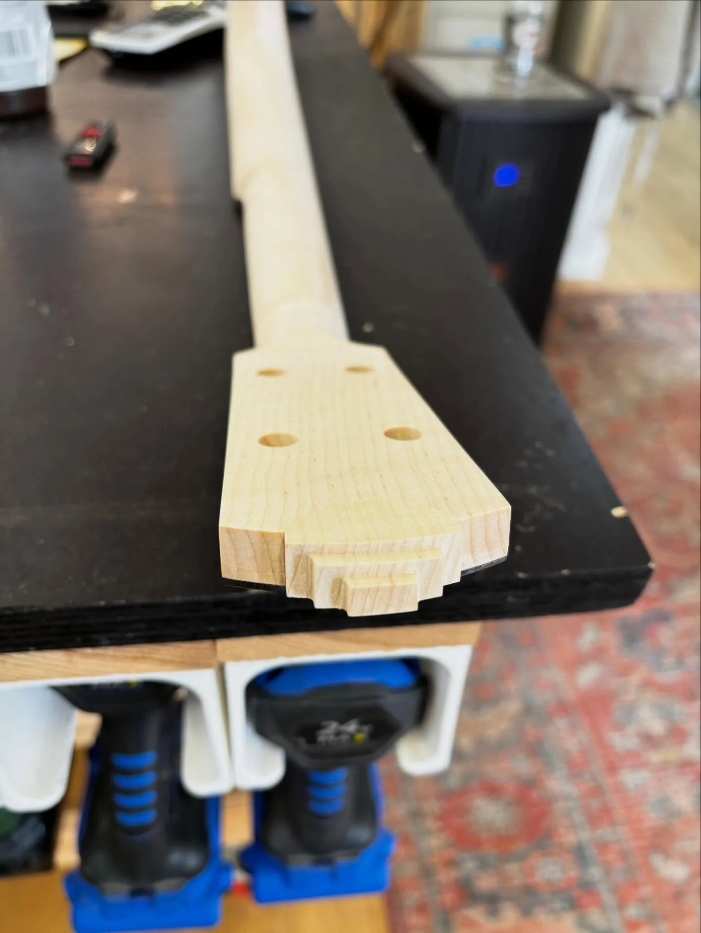 Monday morning in the shop. New peghead design, new inlays. I&rsquo;m on a big Frank Lloyd Wright kick at the moment. #banjo #luthier #franklloydwright #cosmo #inlay