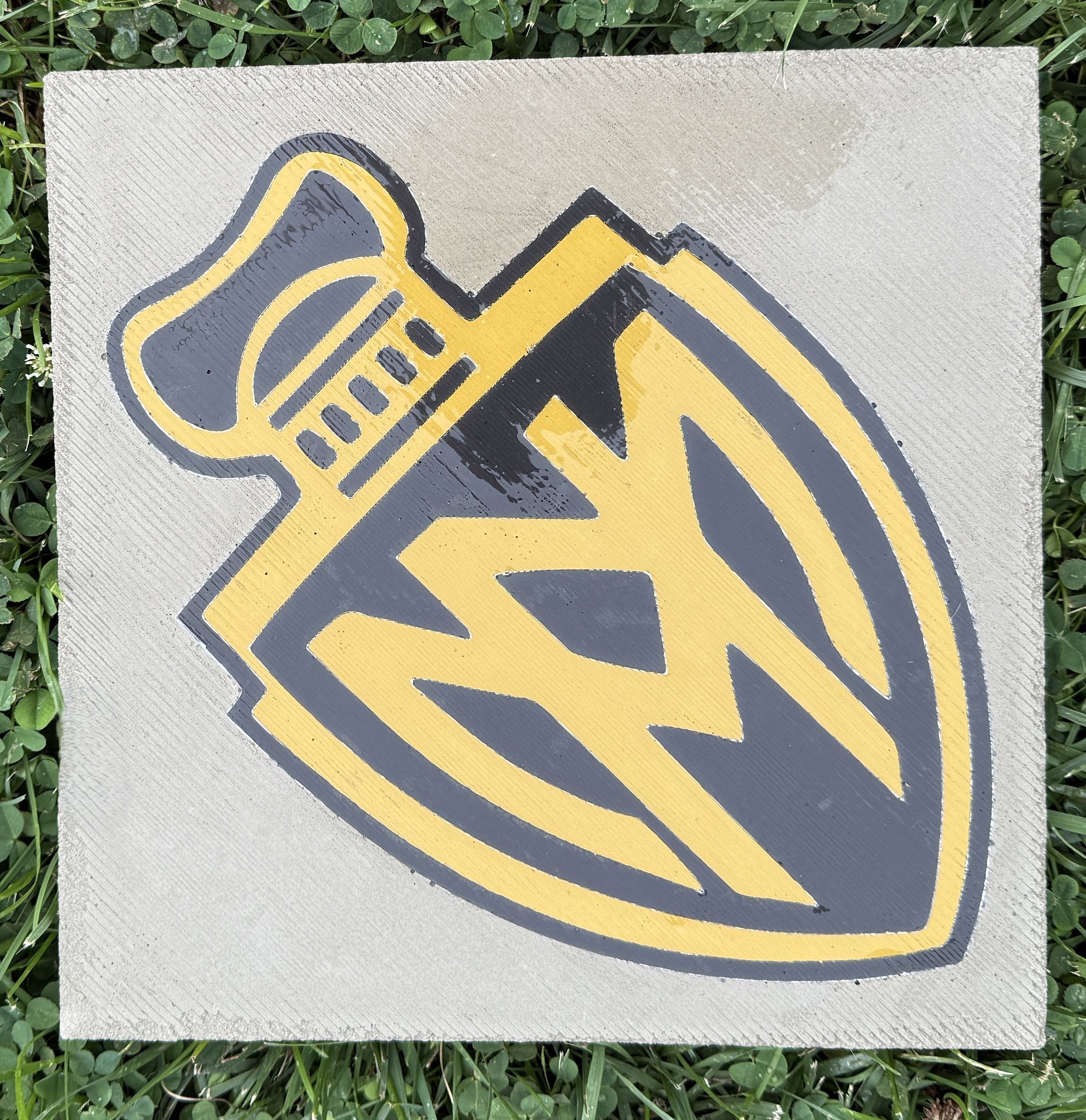 Wet NM Crest_cropped.JPG